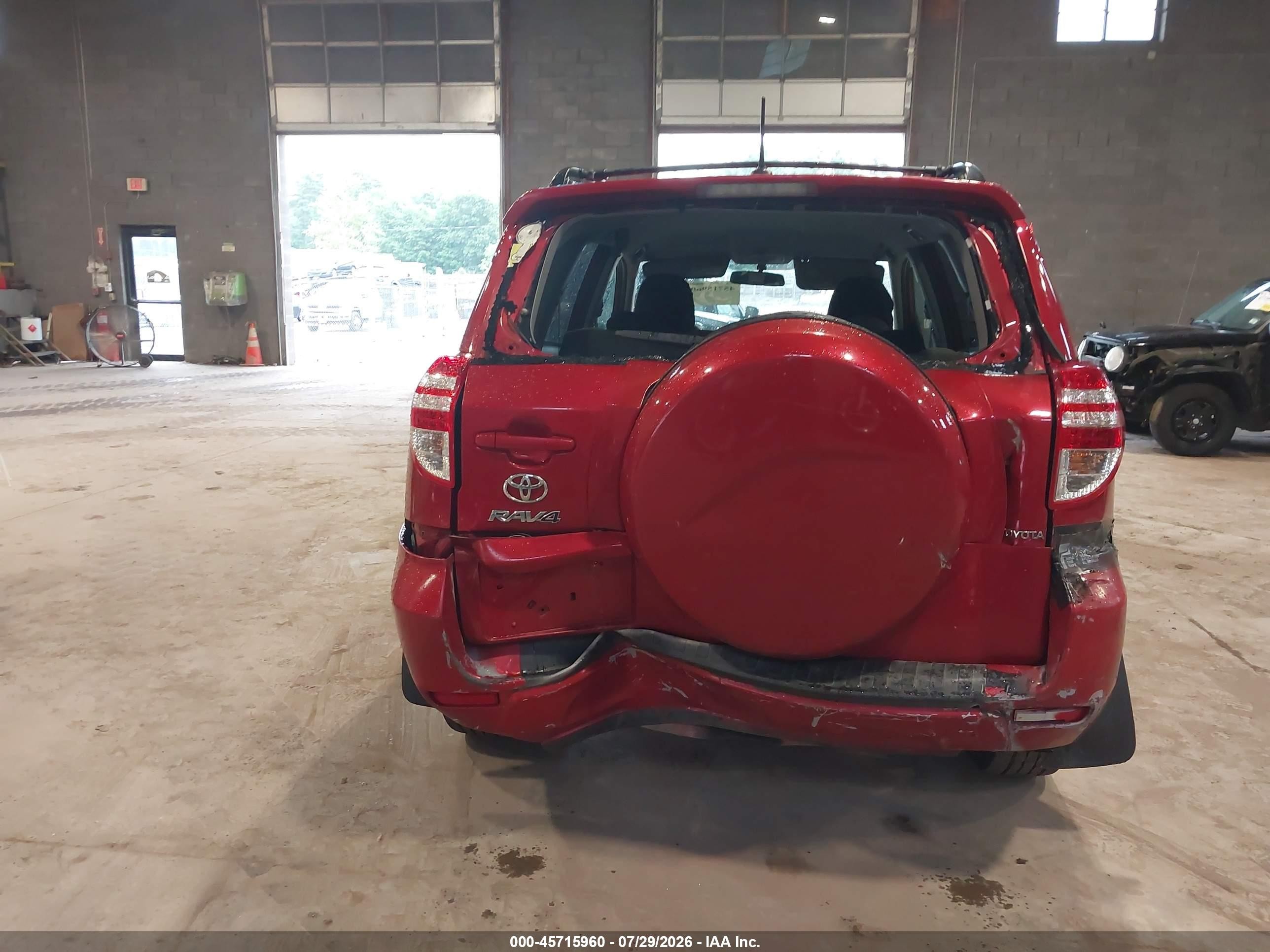 2010 Toyota Rav4   Red vin: 2T3BF4DV1AW063898