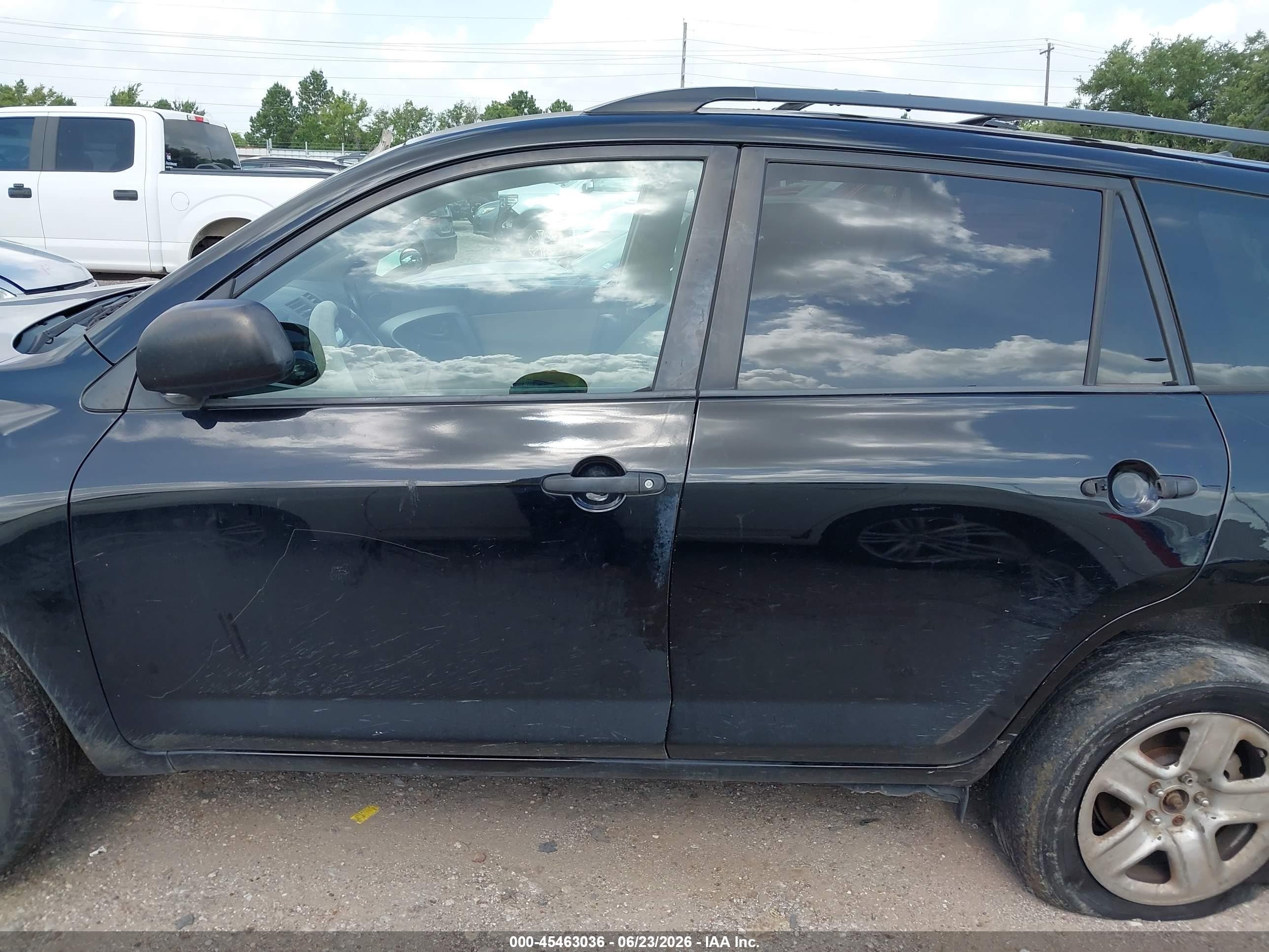 2010 Toyota Rav4   Black vin: 2T3BF4DV1AW066204