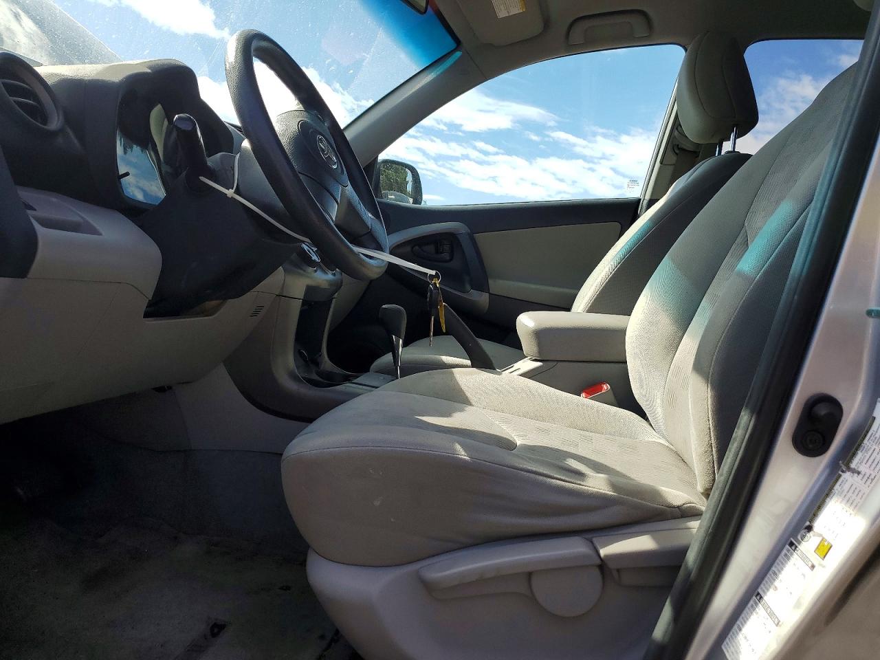 2010 Toyota Rav4 Base Silver vin: 2T3BF4DV1AW079793
