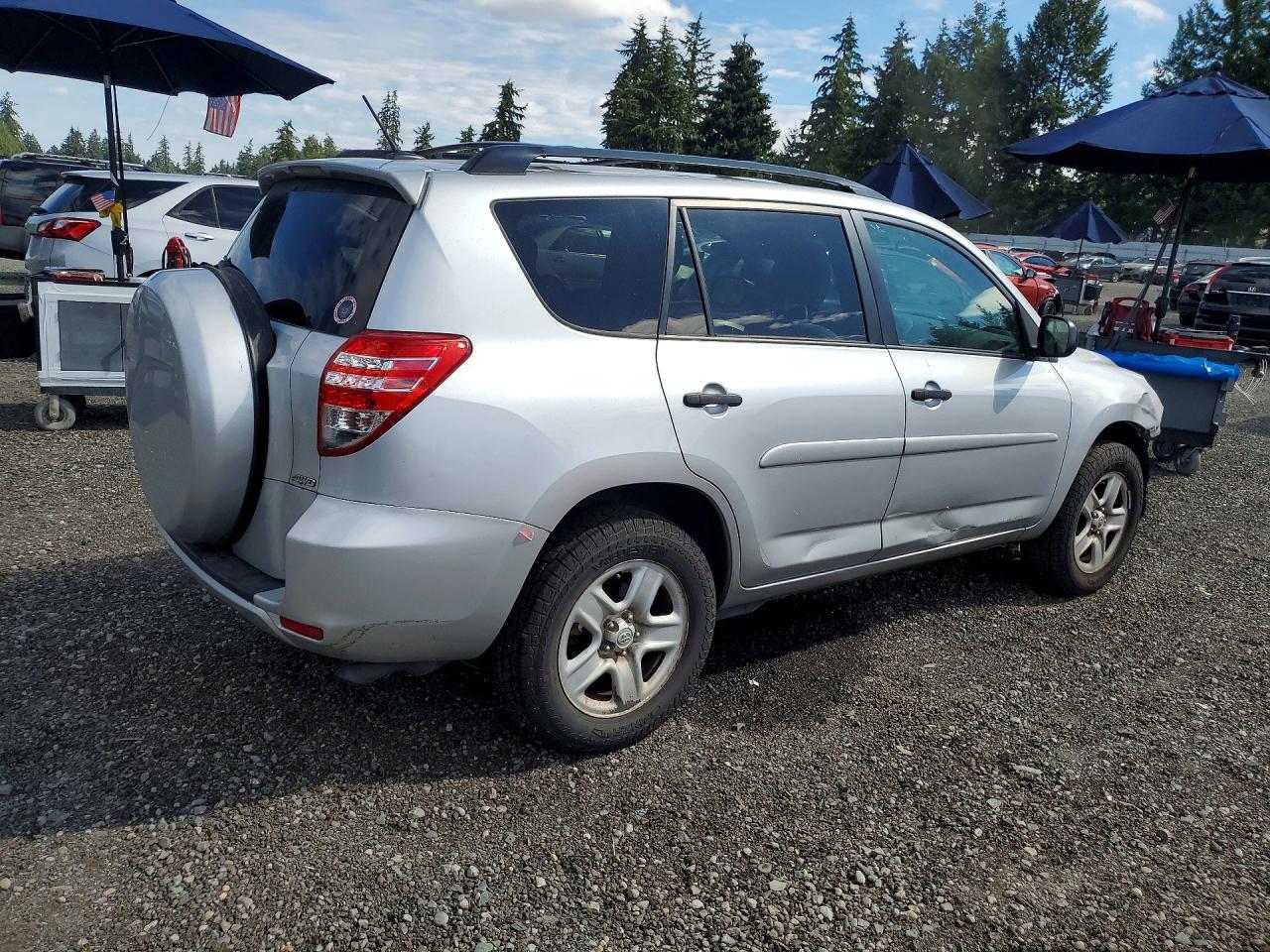 2010 Toyota Rav4 Base Silver vin: 2T3BF4DV1AW079793