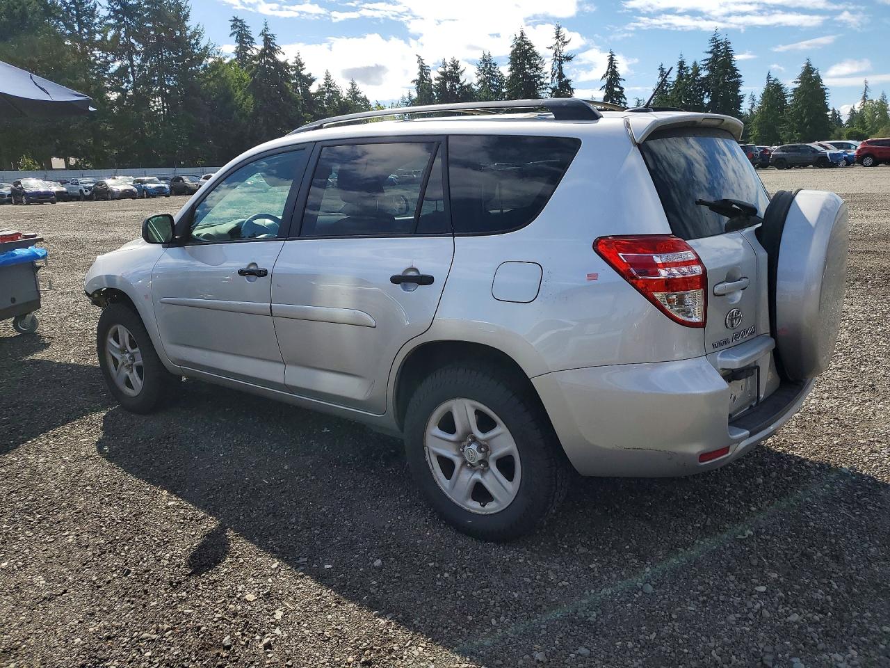 2010 Toyota Rav4 Base Silver vin: 2T3BF4DV1AW079793