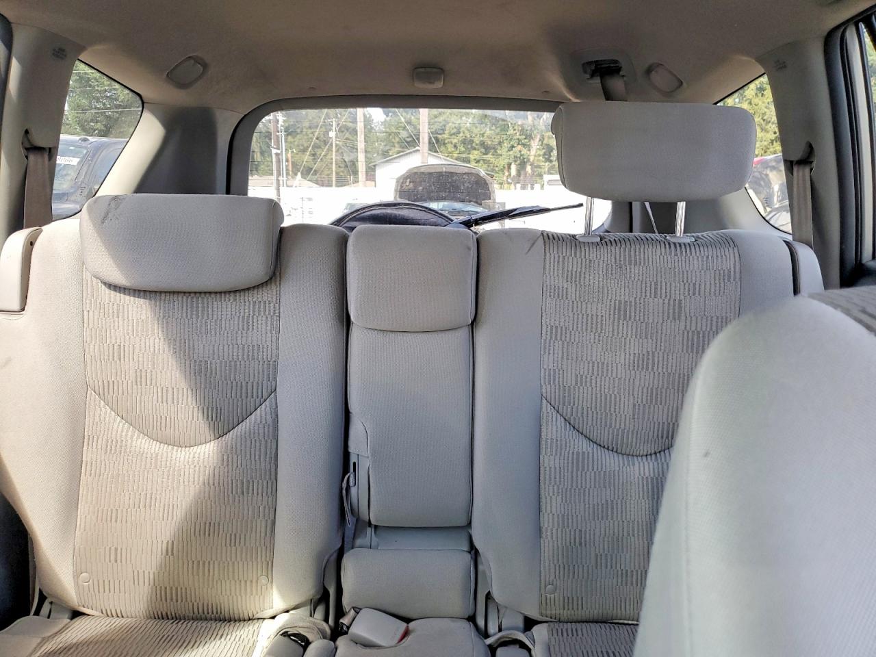 2010 Toyota Rav4 Base Silver vin: 2T3BF4DV1AW079793