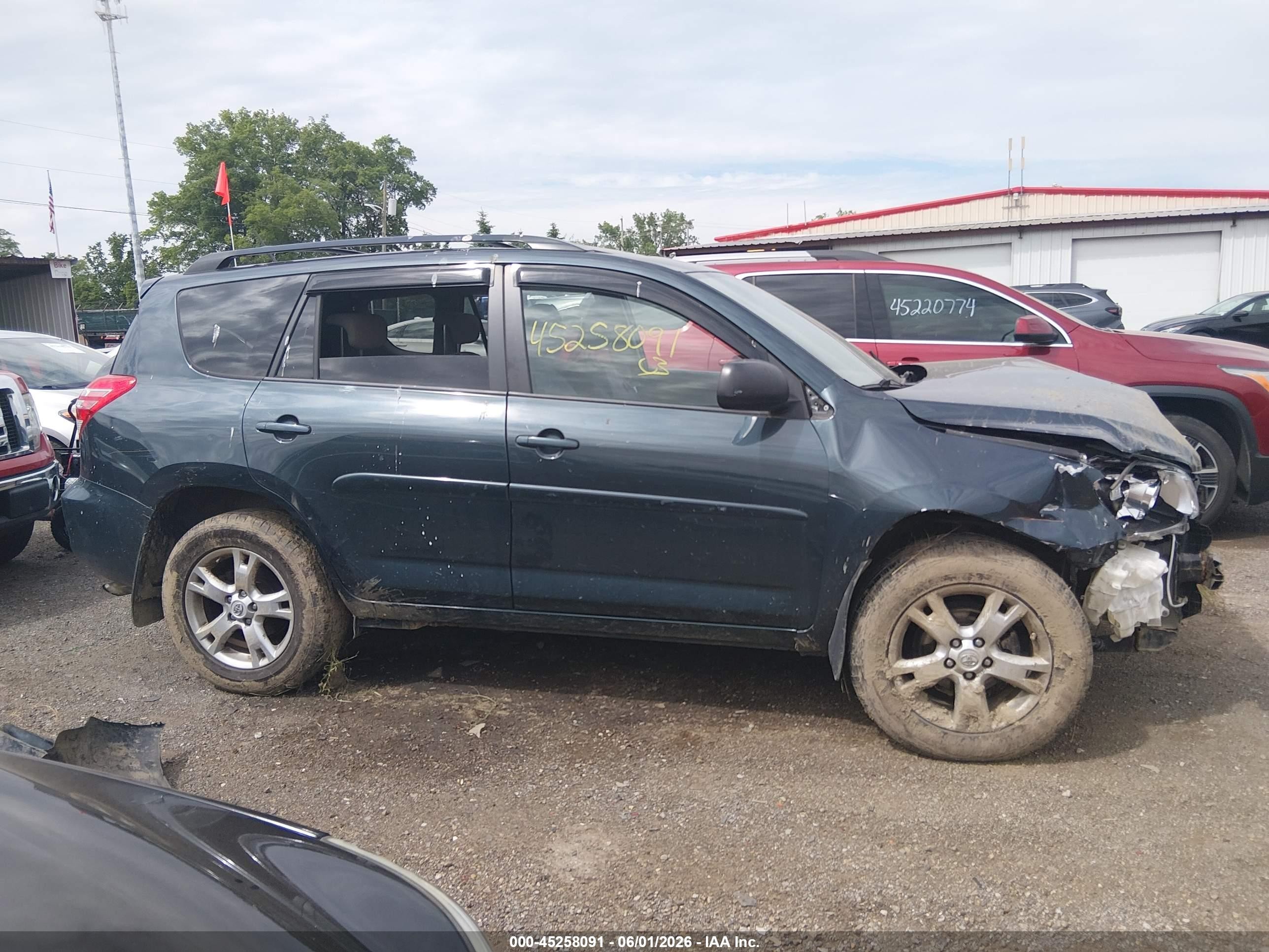2011 Toyota Rav4   Blue vin: 2T3BF4DV1BW090004