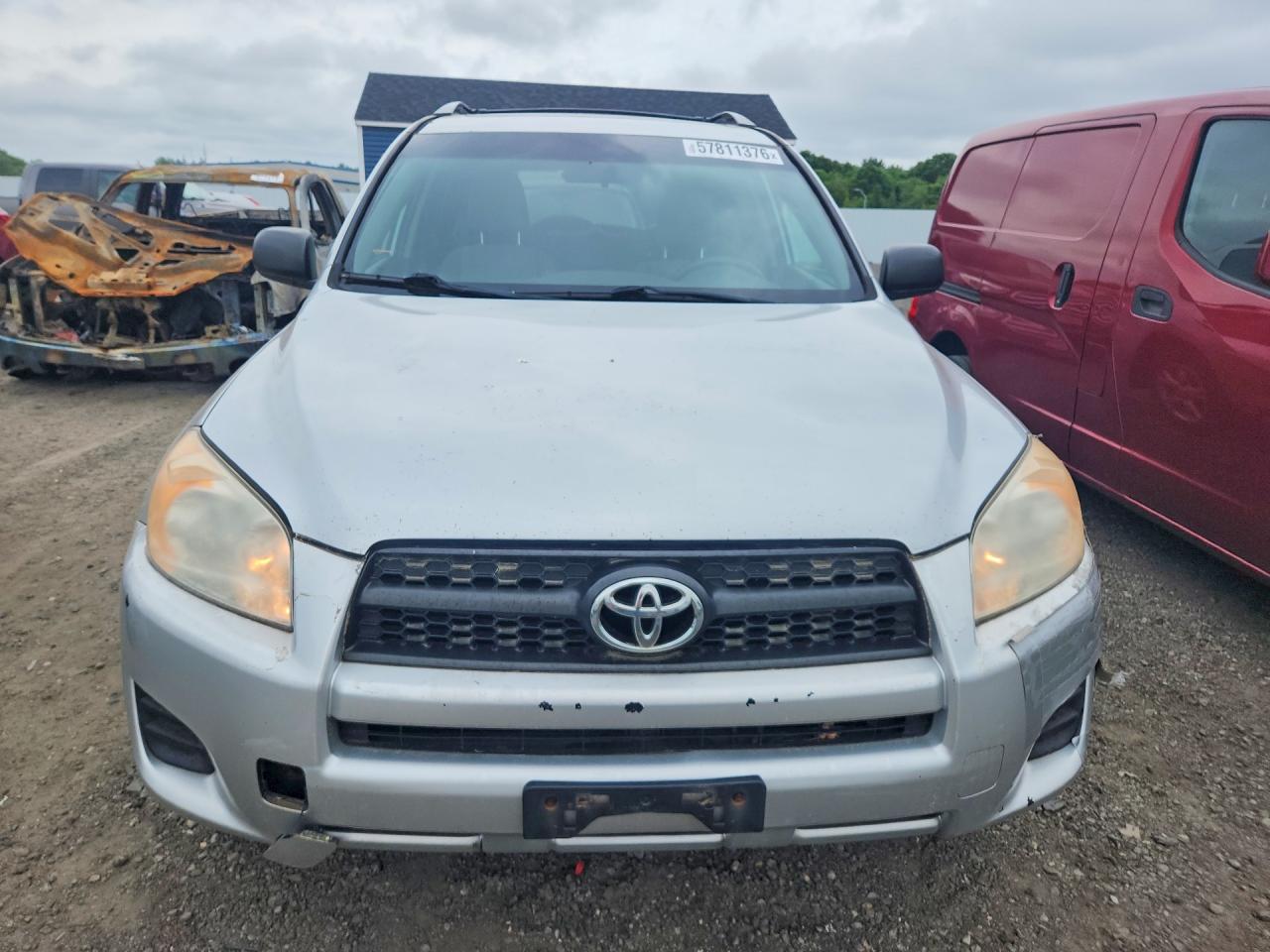 2011 Toyota Rav4 Base Silver vin: 2T3BF4DV1BW107772