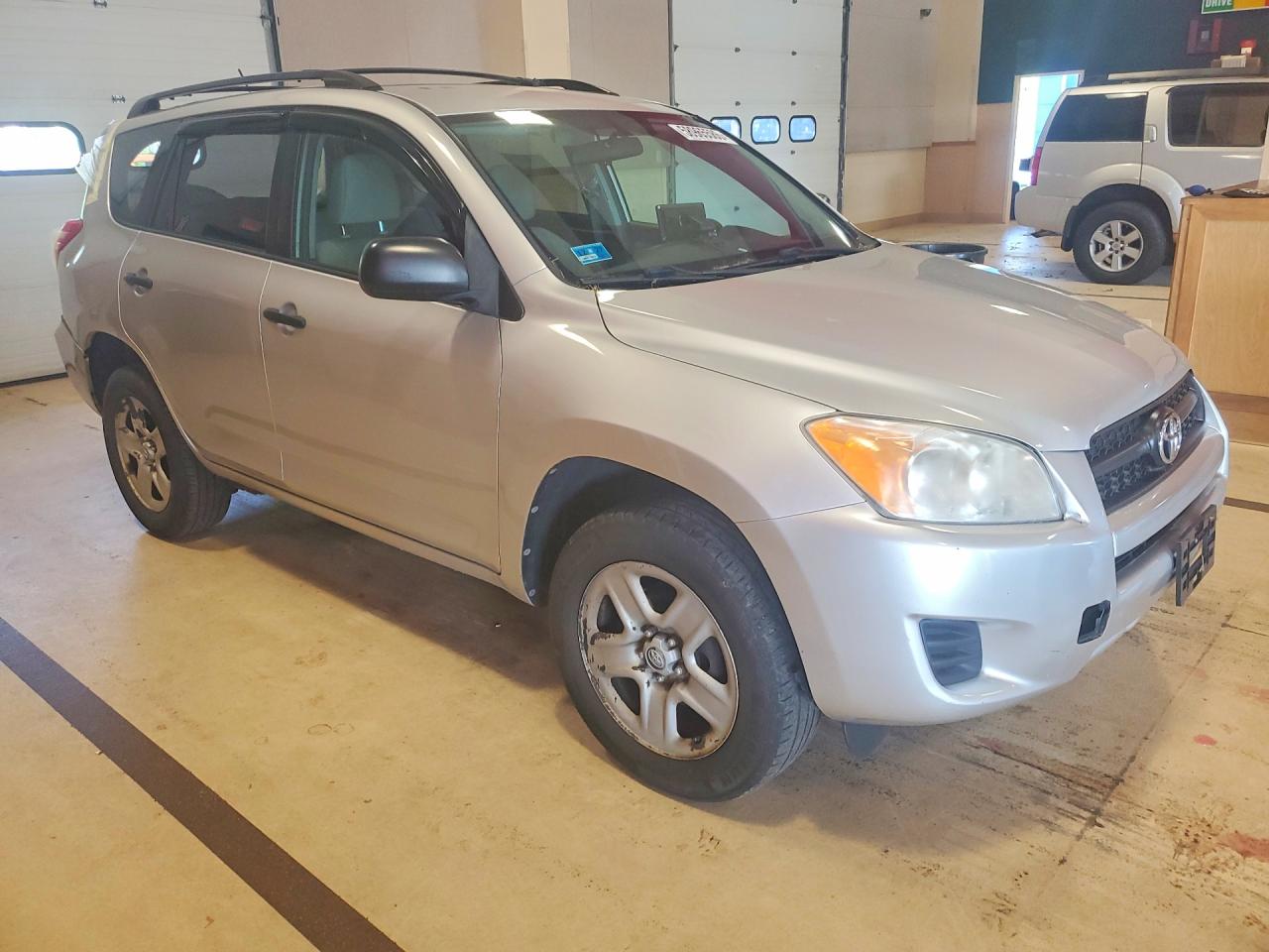 2011 Toyota Rav4 Base Silver vin: 2T3BF4DV1BW116486