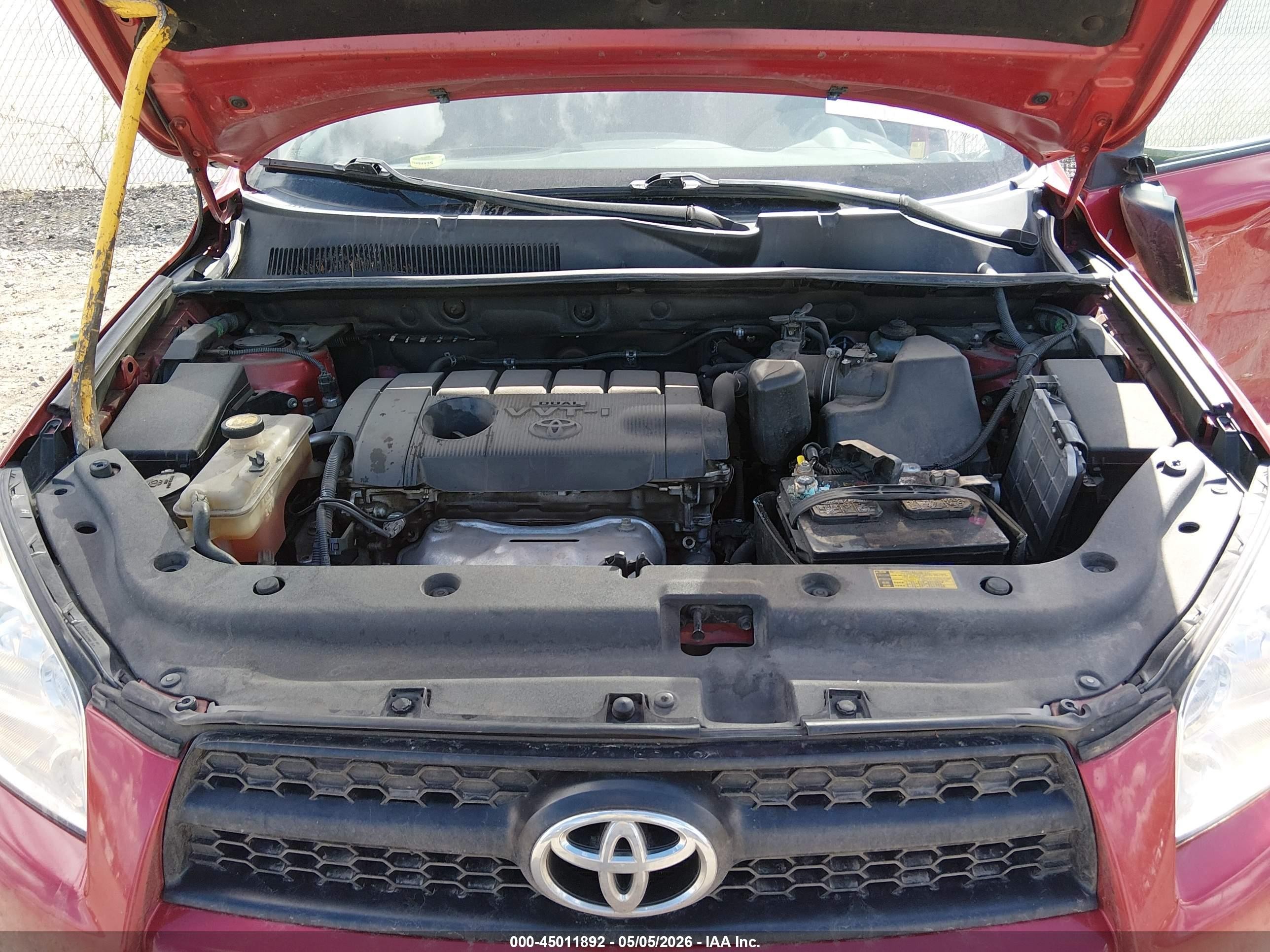2011 Toyota Rav4   Красный vin: 2T3BF4DV1BW121560