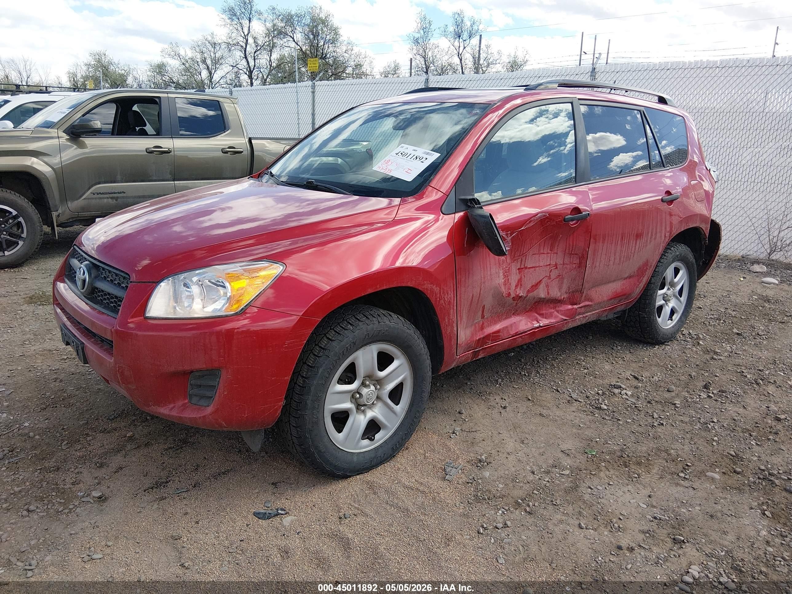 2011 Toyota Rav4   Красный vin: 2T3BF4DV1BW121560