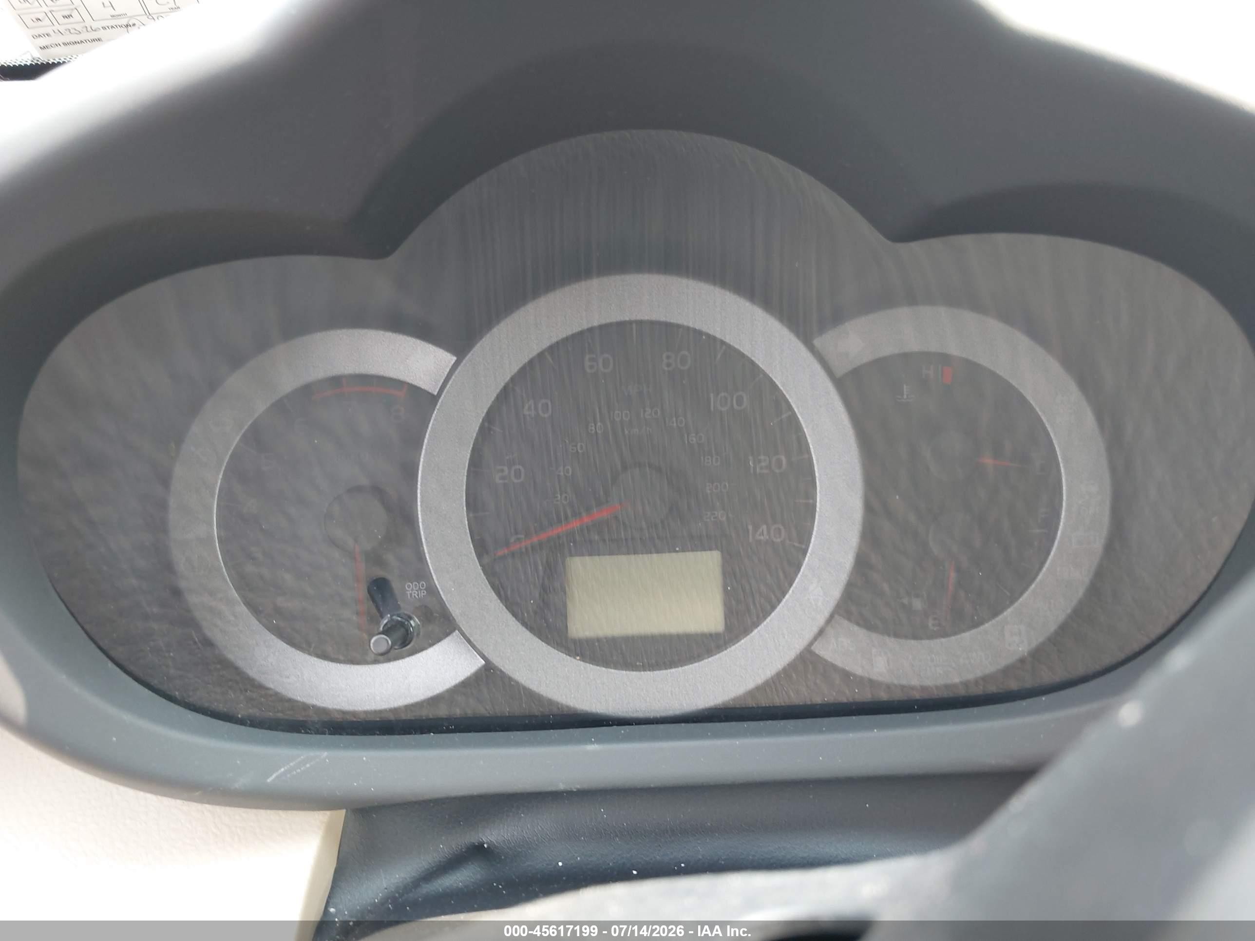 2011 Toyota Rav4   Tan vin: 2T3BF4DV1BW132459