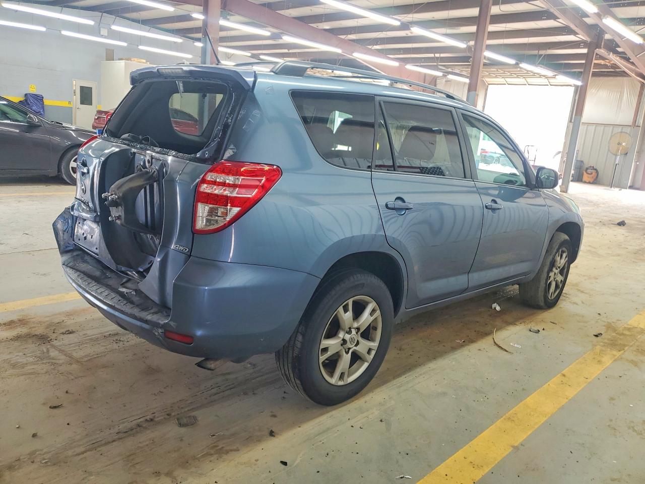 2011 Toyota Rav4 Base Blue vin: 2T3BF4DV1BW135989
