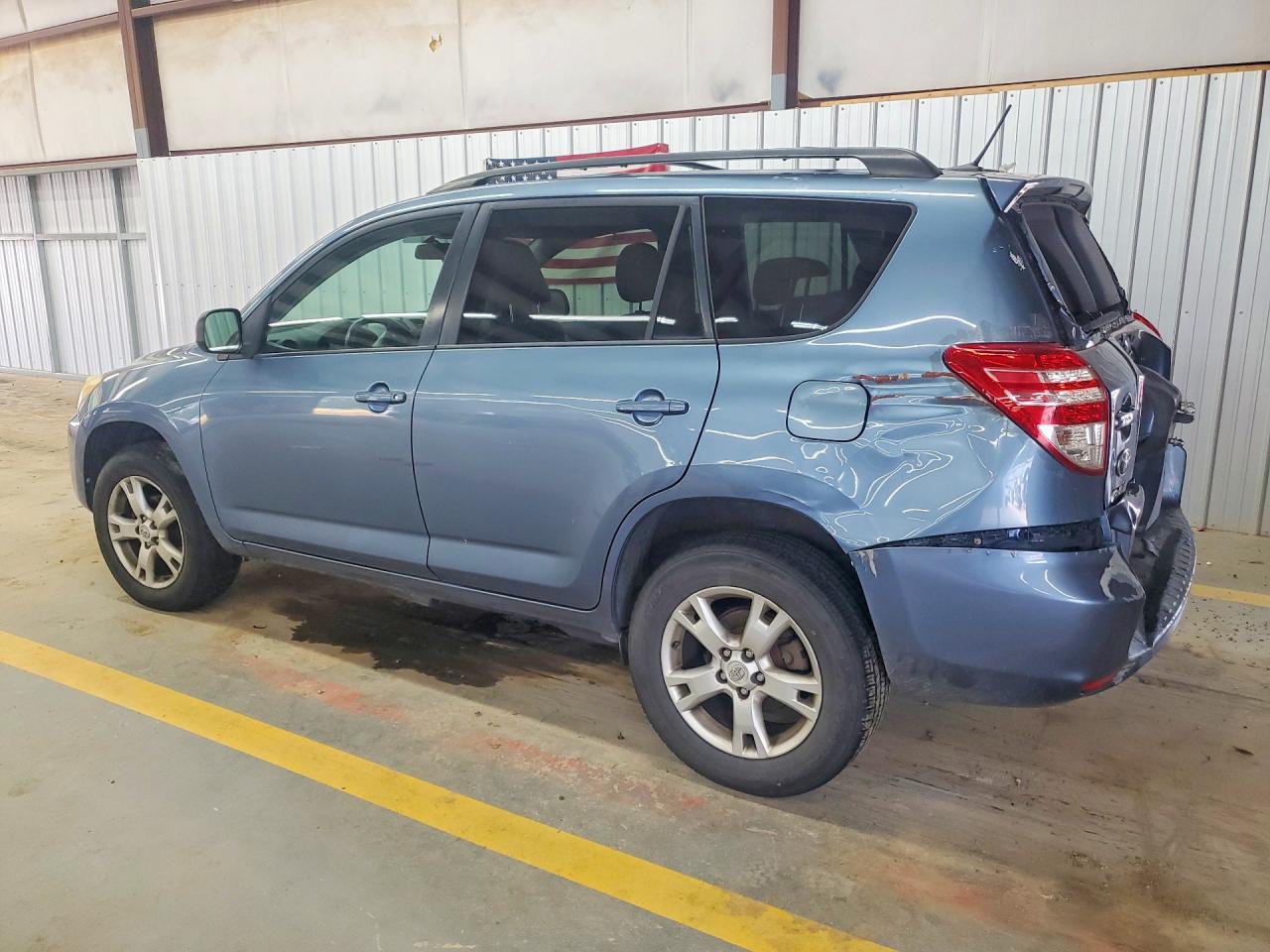 2011 Toyota Rav4 Base Blue vin: 2T3BF4DV1BW135989