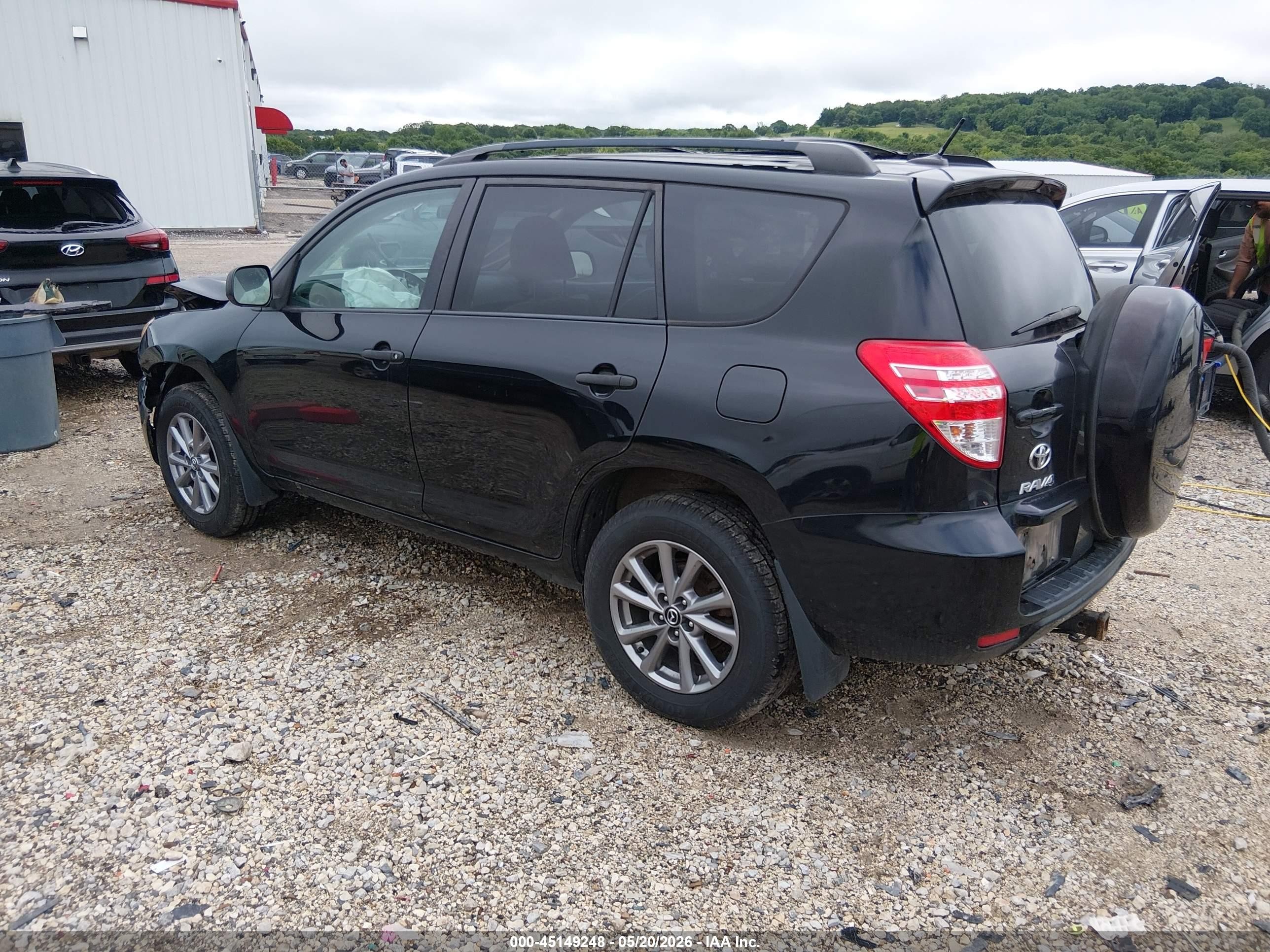 2011 Toyota Rav4   Black vin: 2T3BF4DV1BW140691