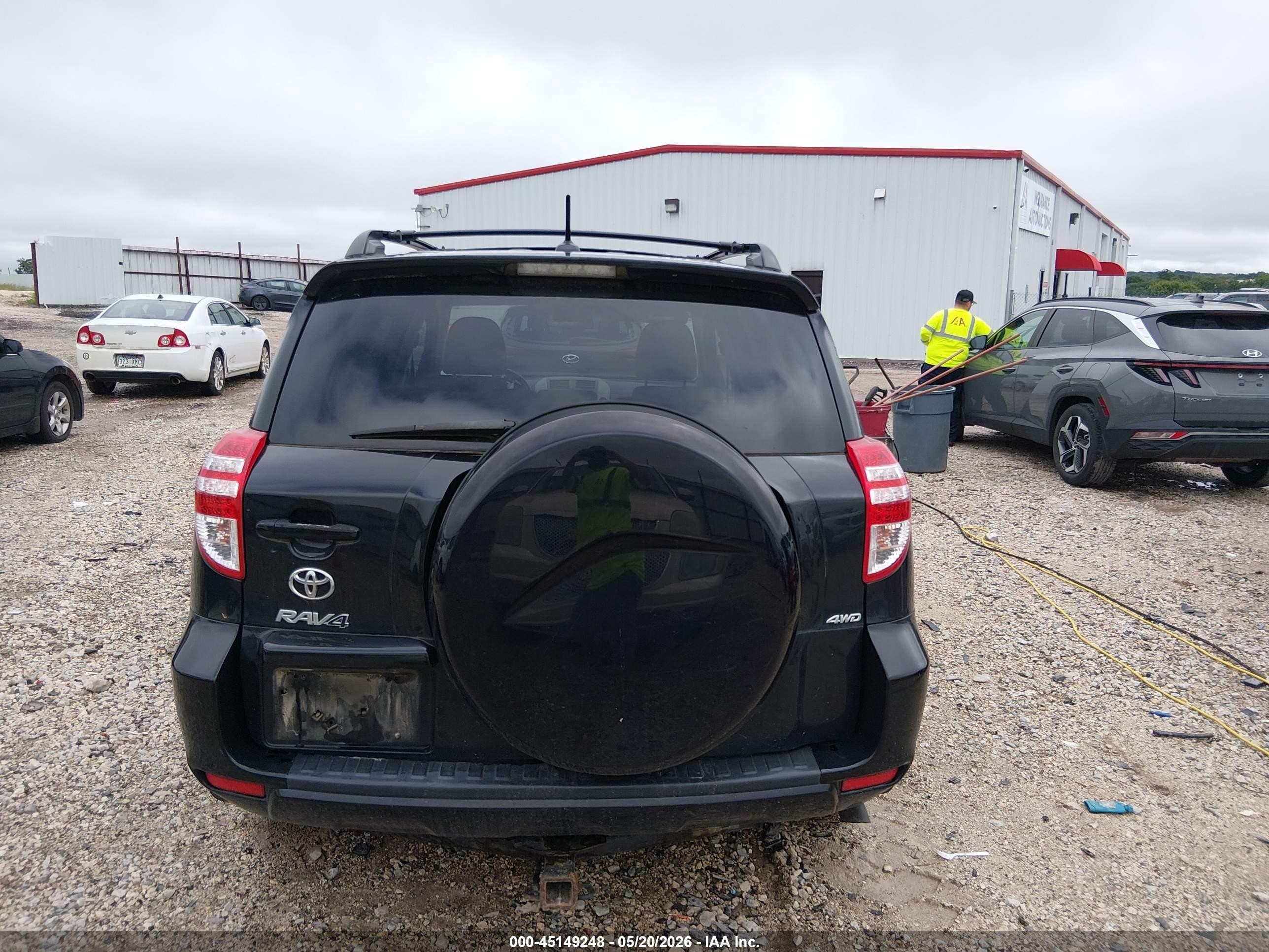 2011 Toyota Rav4   Black vin: 2T3BF4DV1BW140691