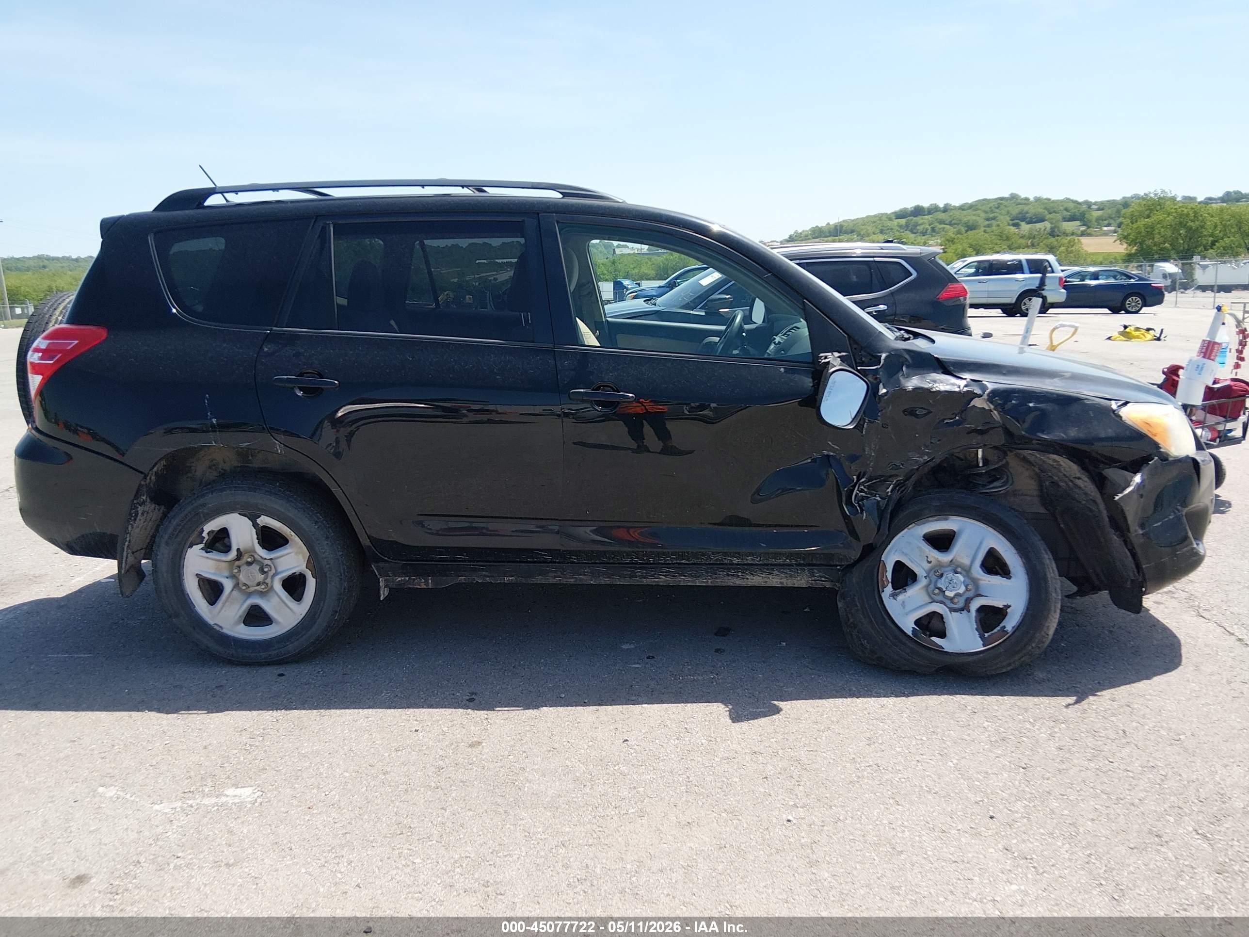 2011 Toyota Rav4   Black vin: 2T3BF4DV1BW165915
