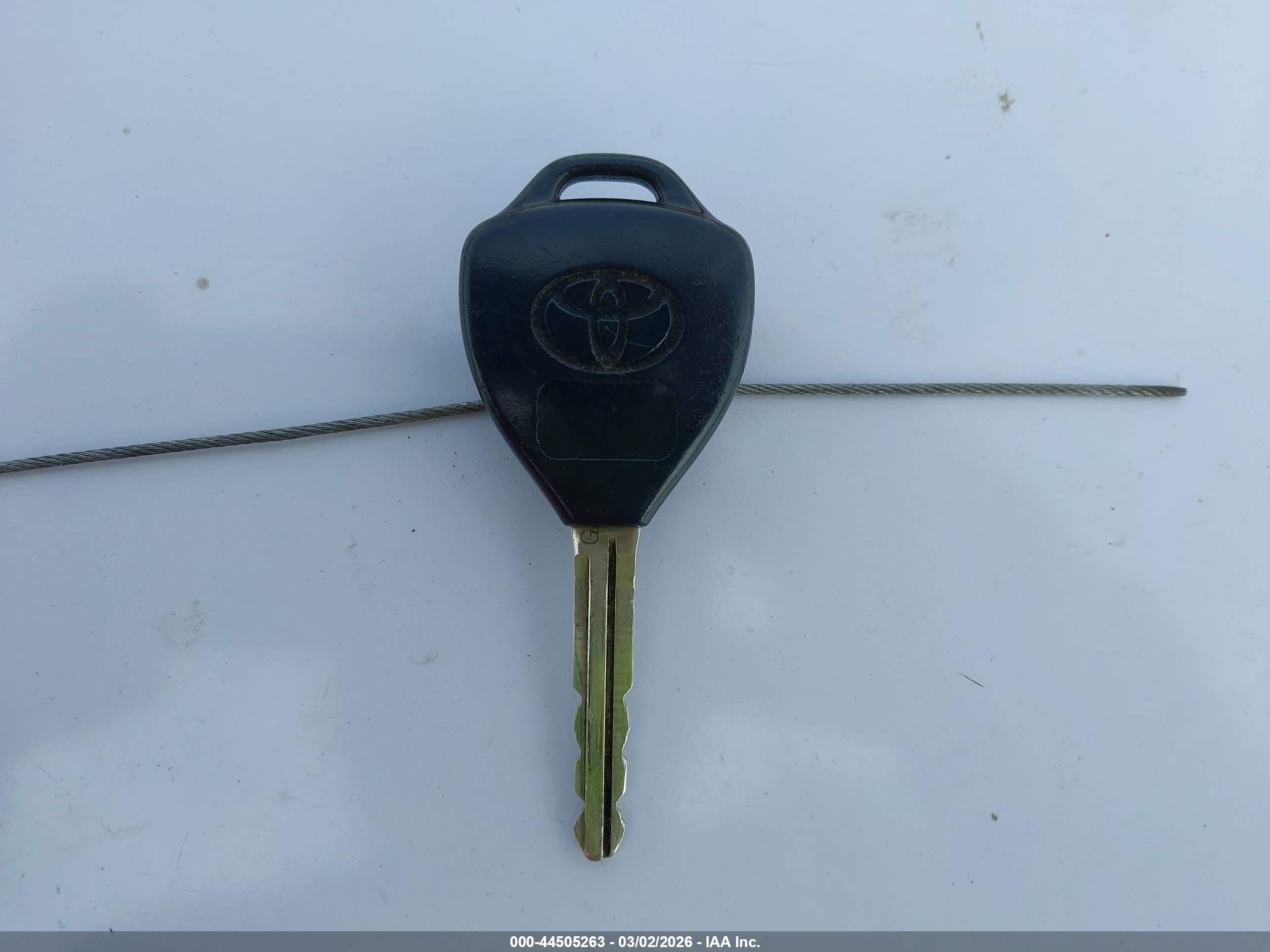 2011 Toyota Rav4   Silver vin: 2T3BF4DV1BW169656