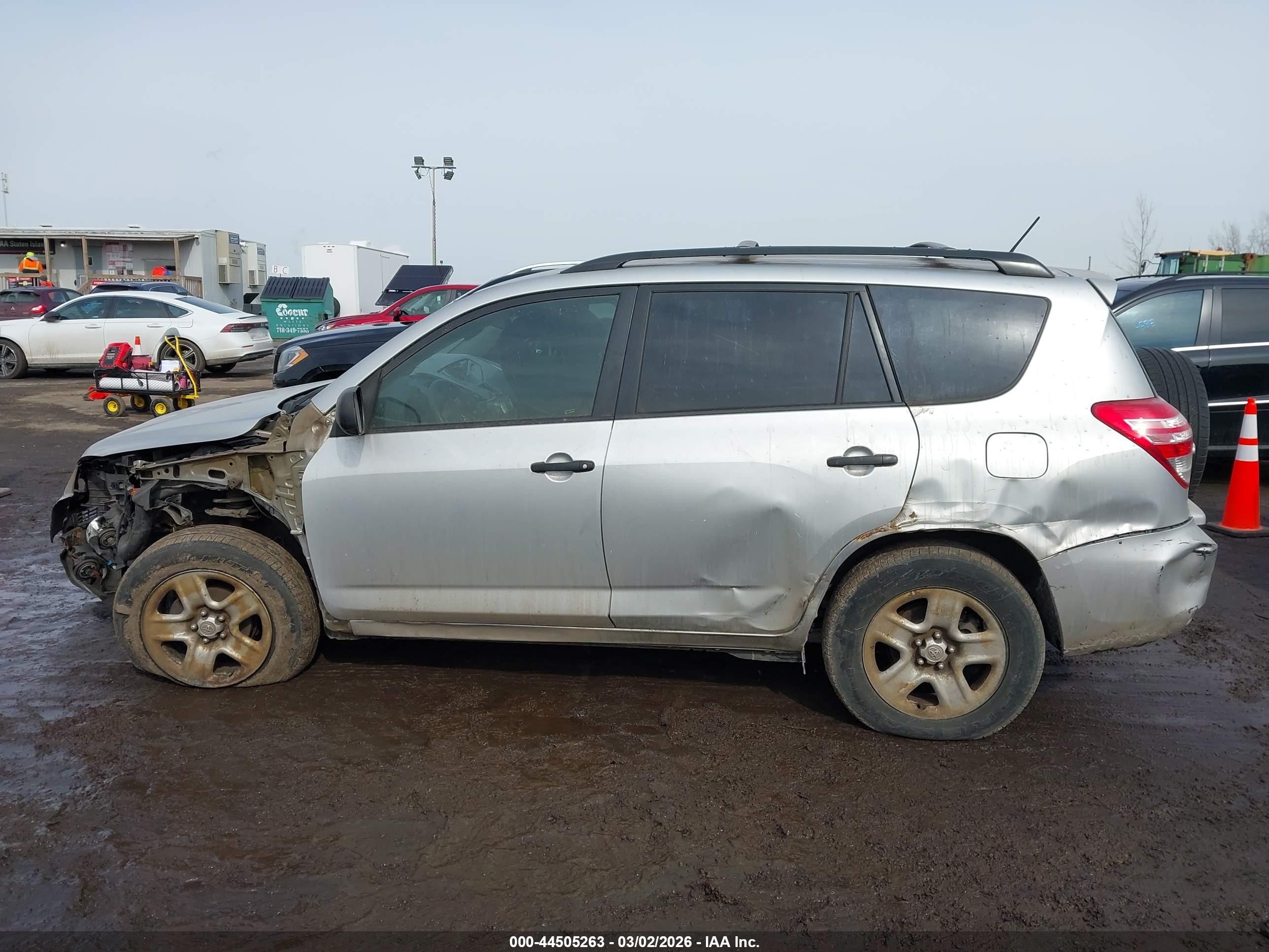 2011 Toyota Rav4   Silver vin: 2T3BF4DV1BW169656