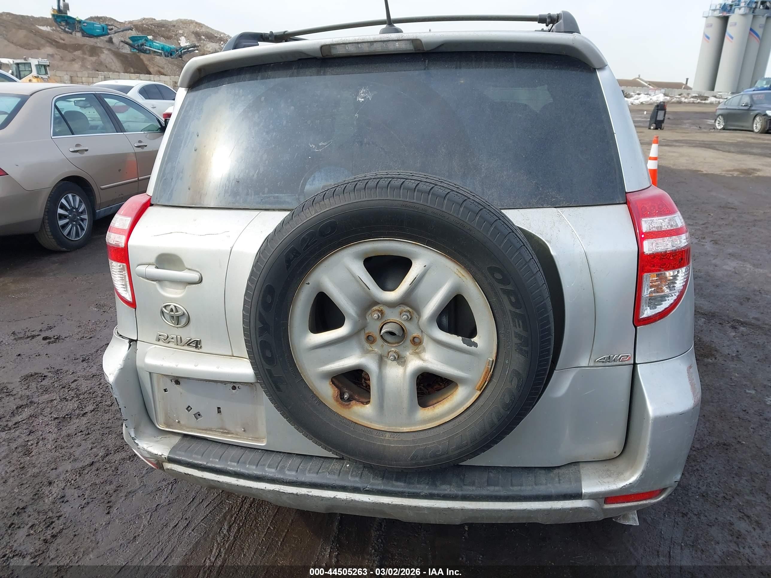 2011 Toyota Rav4   Silver vin: 2T3BF4DV1BW169656