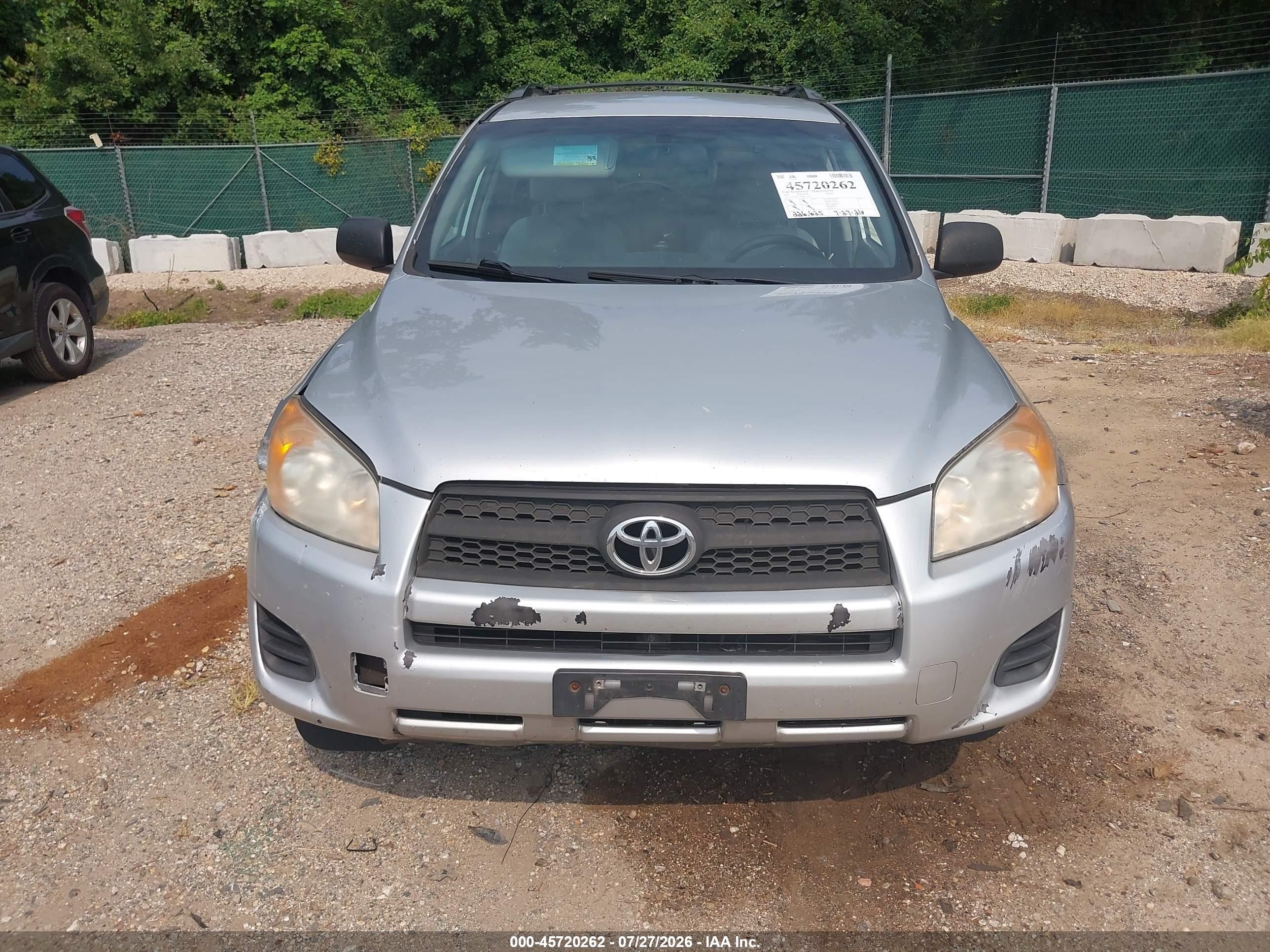2011 Toyota Rav4   Silver vin: 2T3BF4DV1BW171519