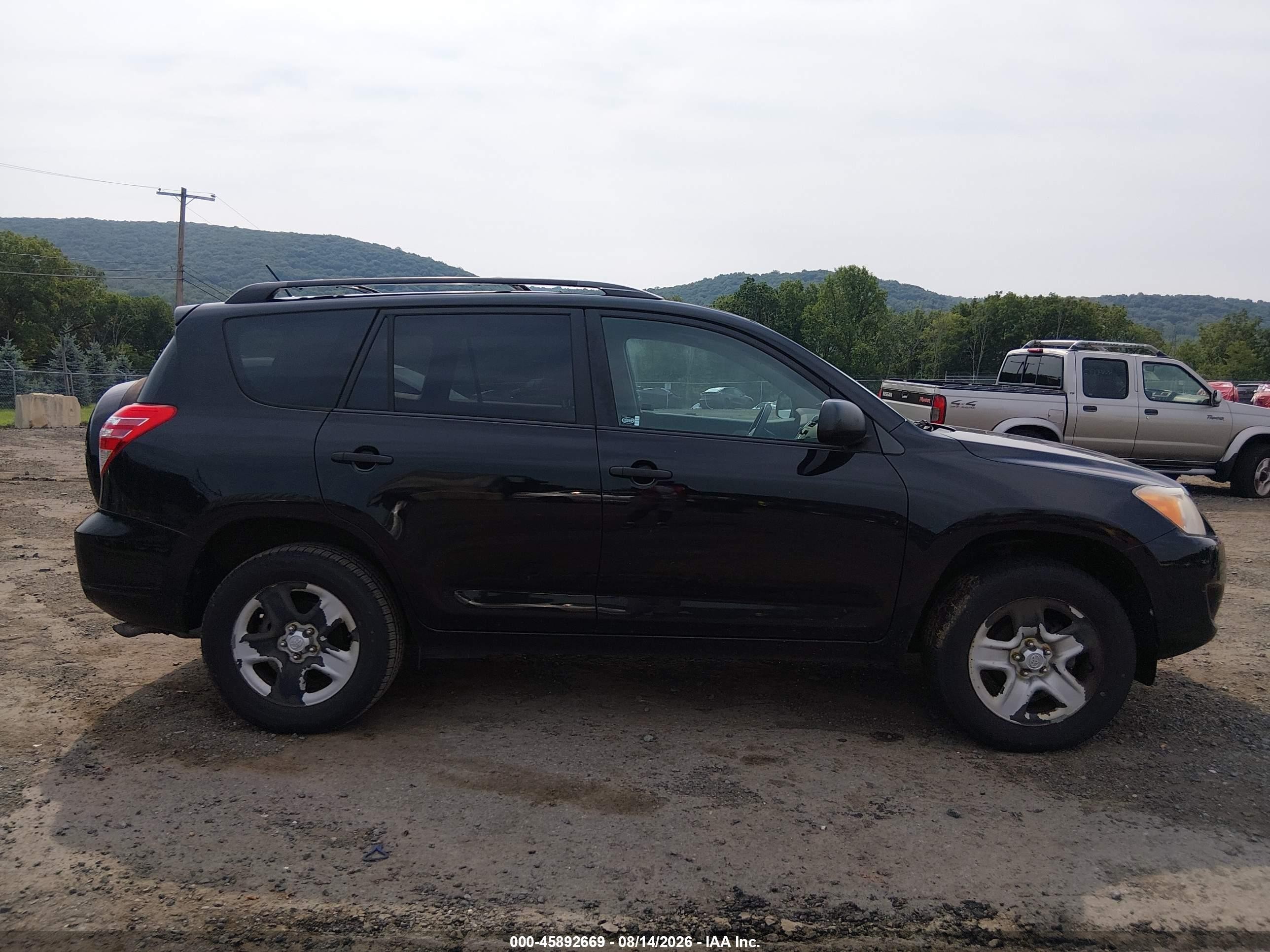 2011 Toyota Rav4   Черный vin: 2T3BF4DV1BW173836