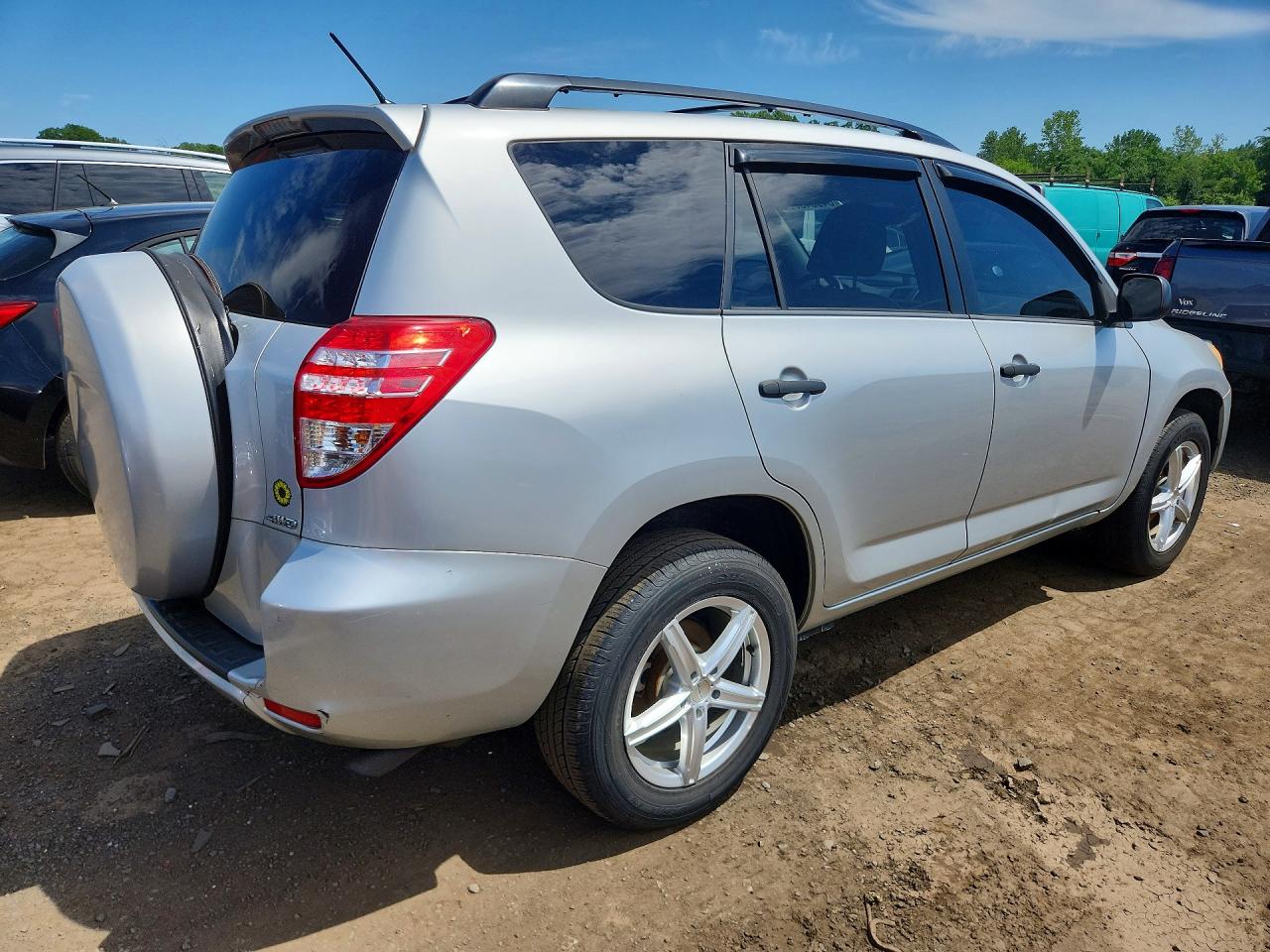 2012 Toyota Rav4 Base Silver vin: 2T3BF4DV1CW194655