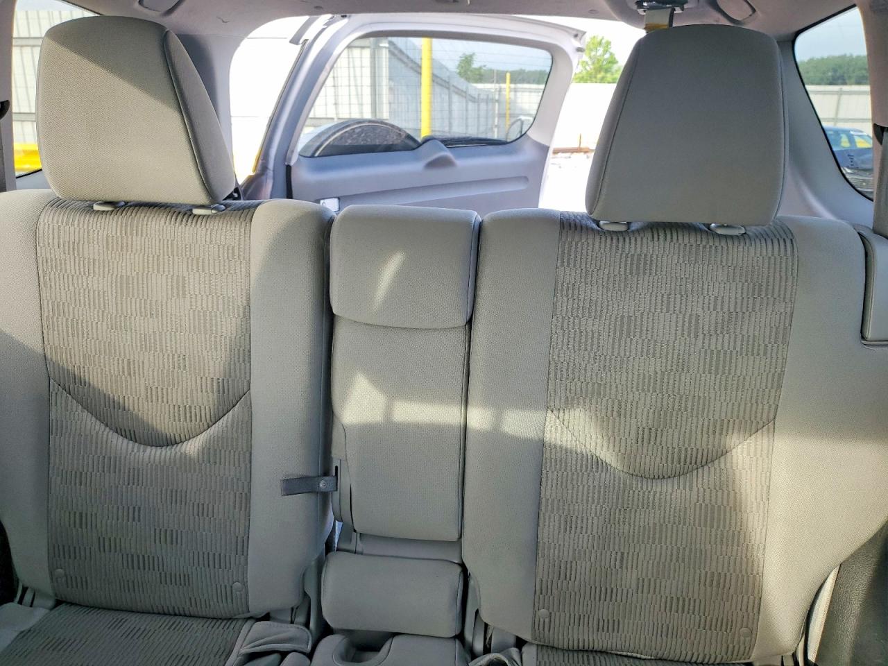2012 Toyota Rav4 Base Silver vin: 2T3BF4DV1CW204665