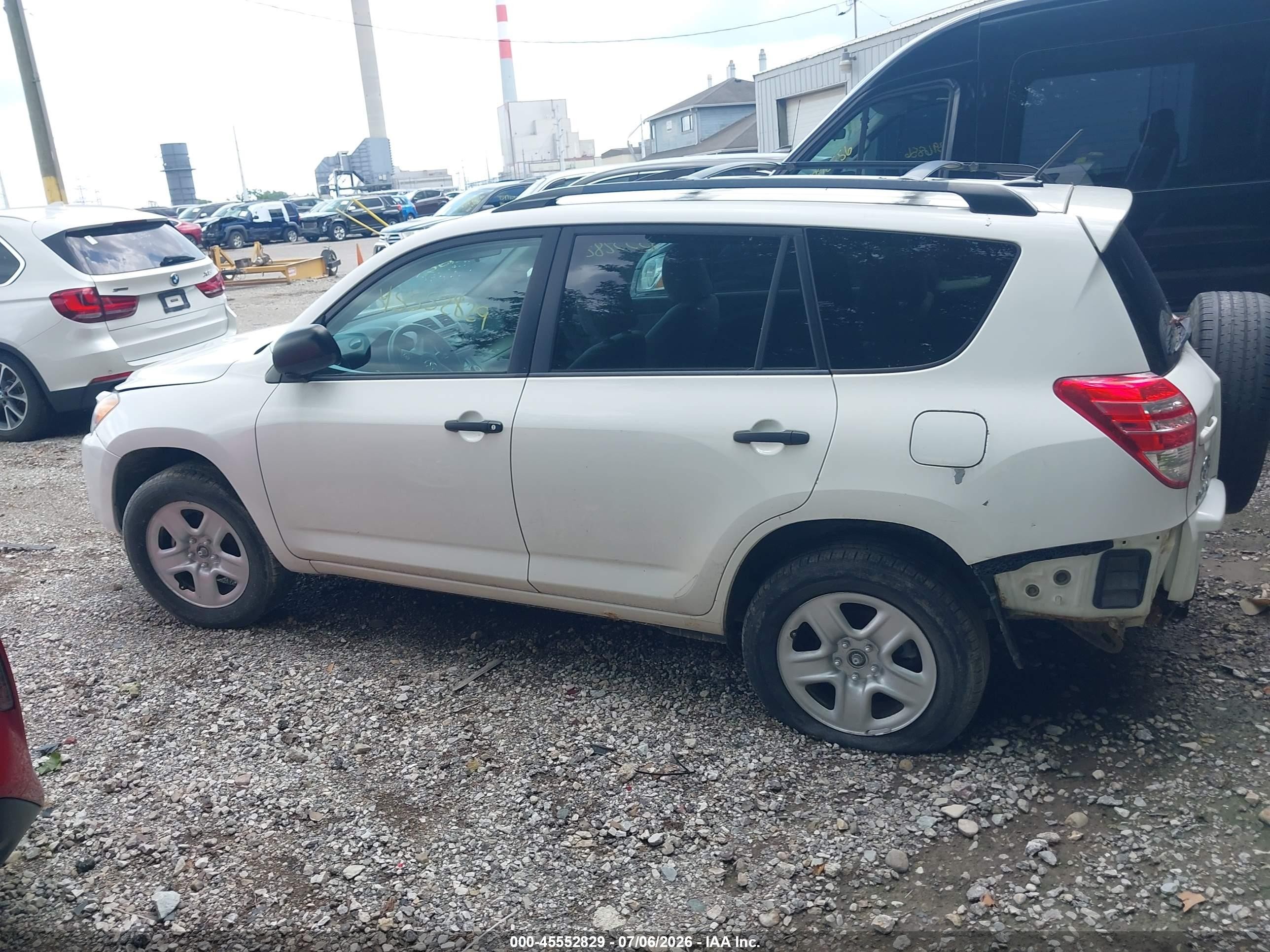 2012 Toyota Rav4   White vin: 2T3BF4DV1CW226276