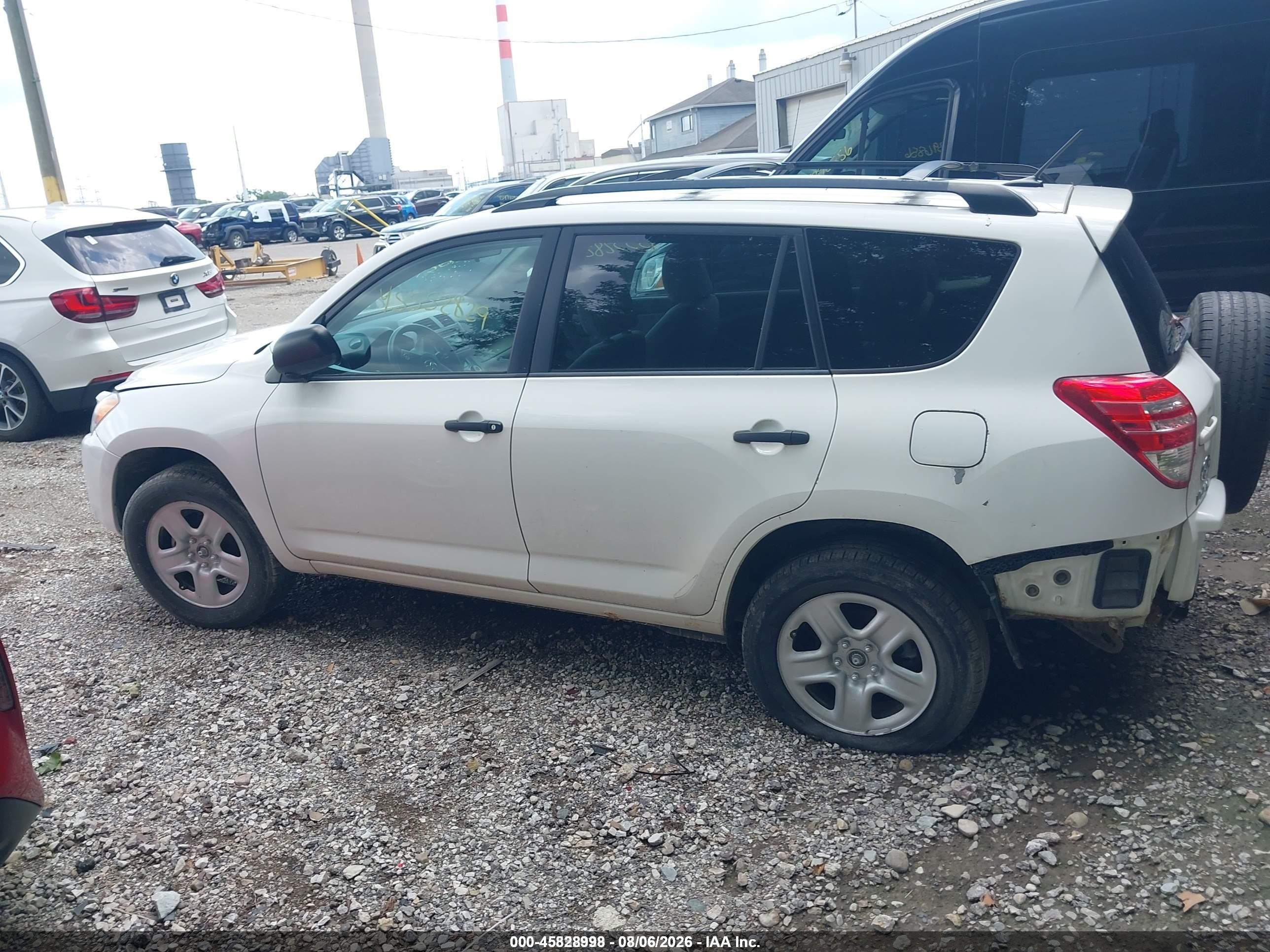 2012 Toyota Rav4   White vin: 2T3BF4DV1CW226276