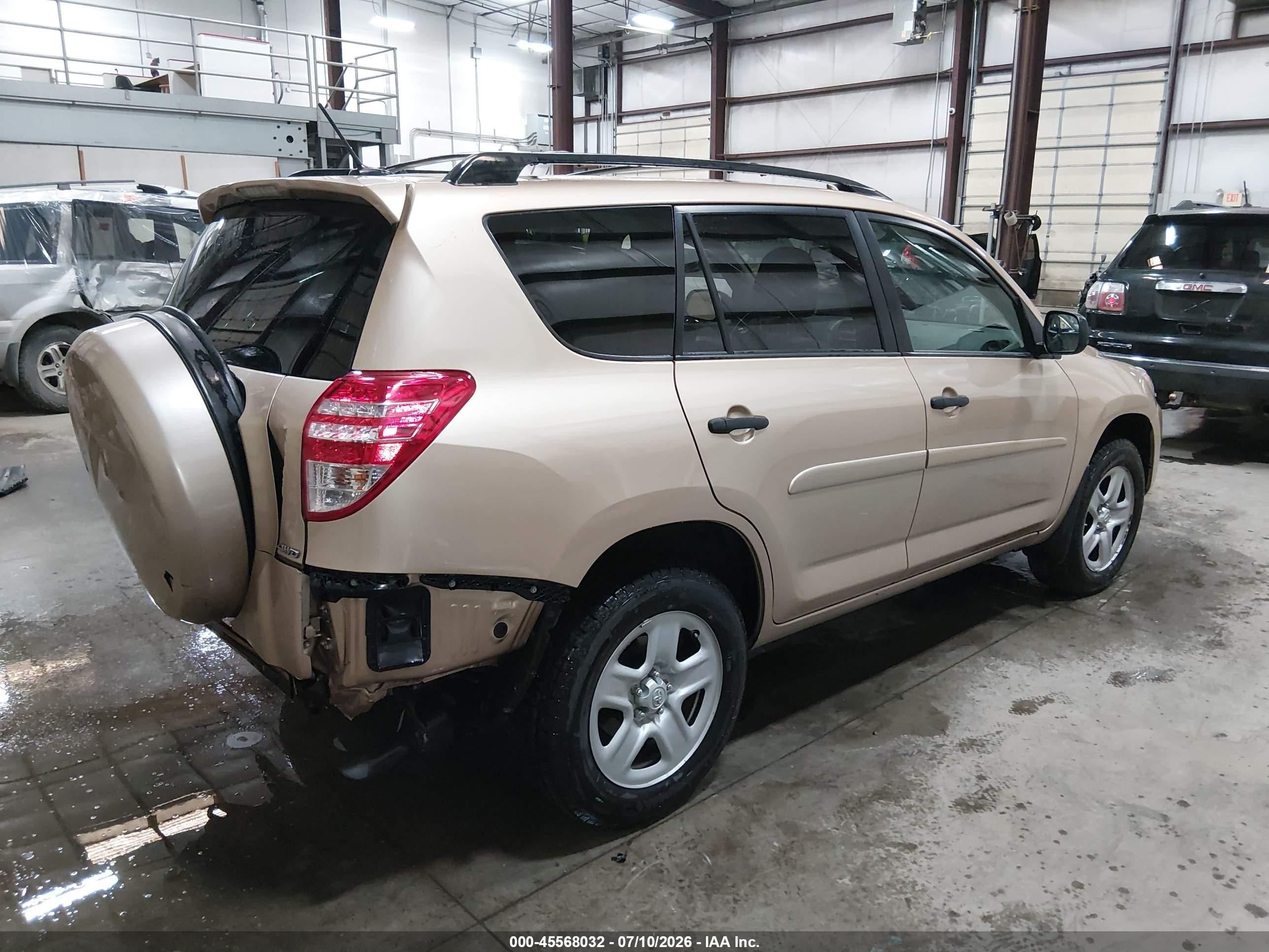 2012 Toyota Rav4   Золотой vin: 2T3BF4DV1CW226570