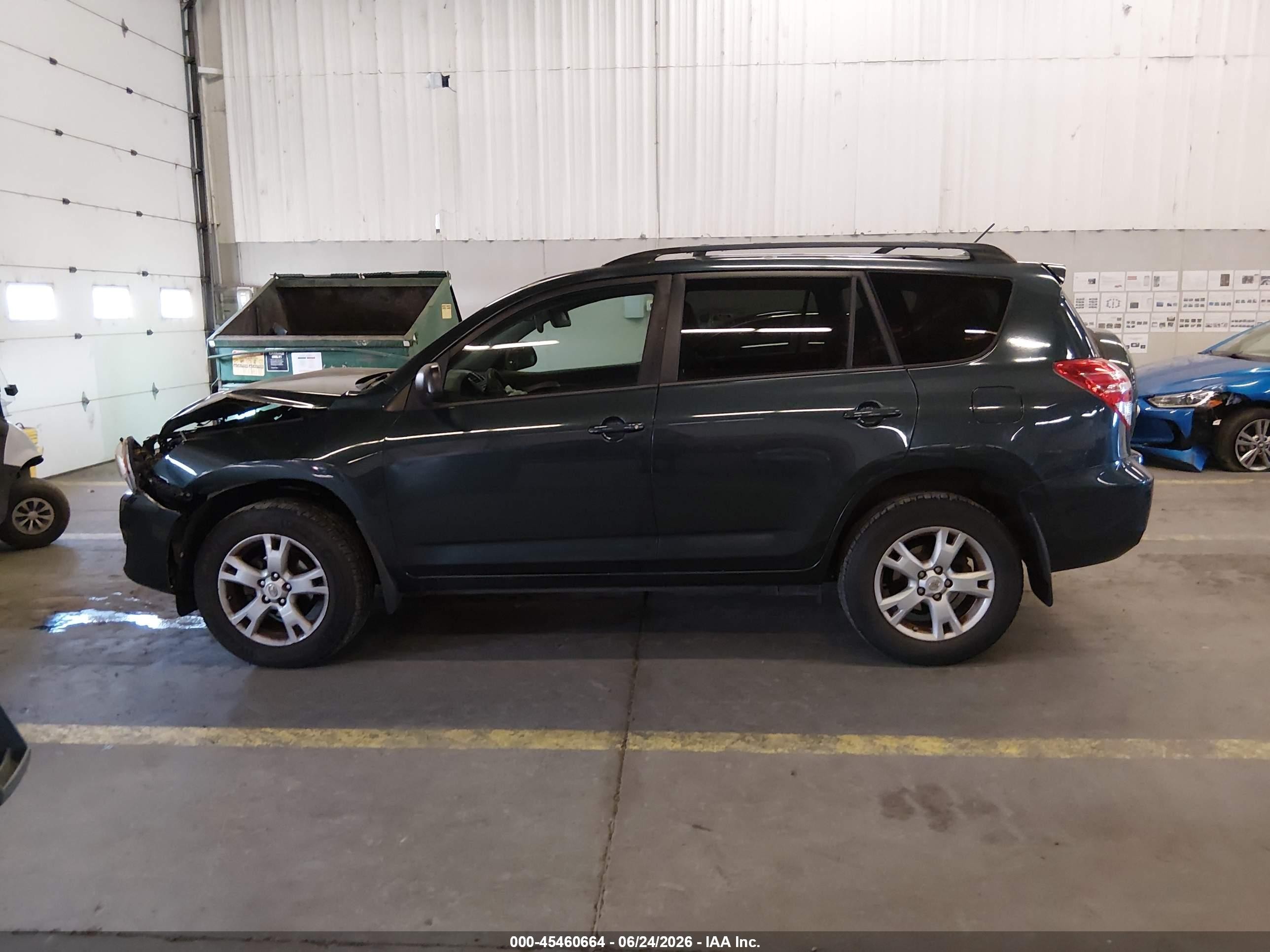 2012 Toyota Rav4   Blue vin: 2T3BF4DV1CW248360