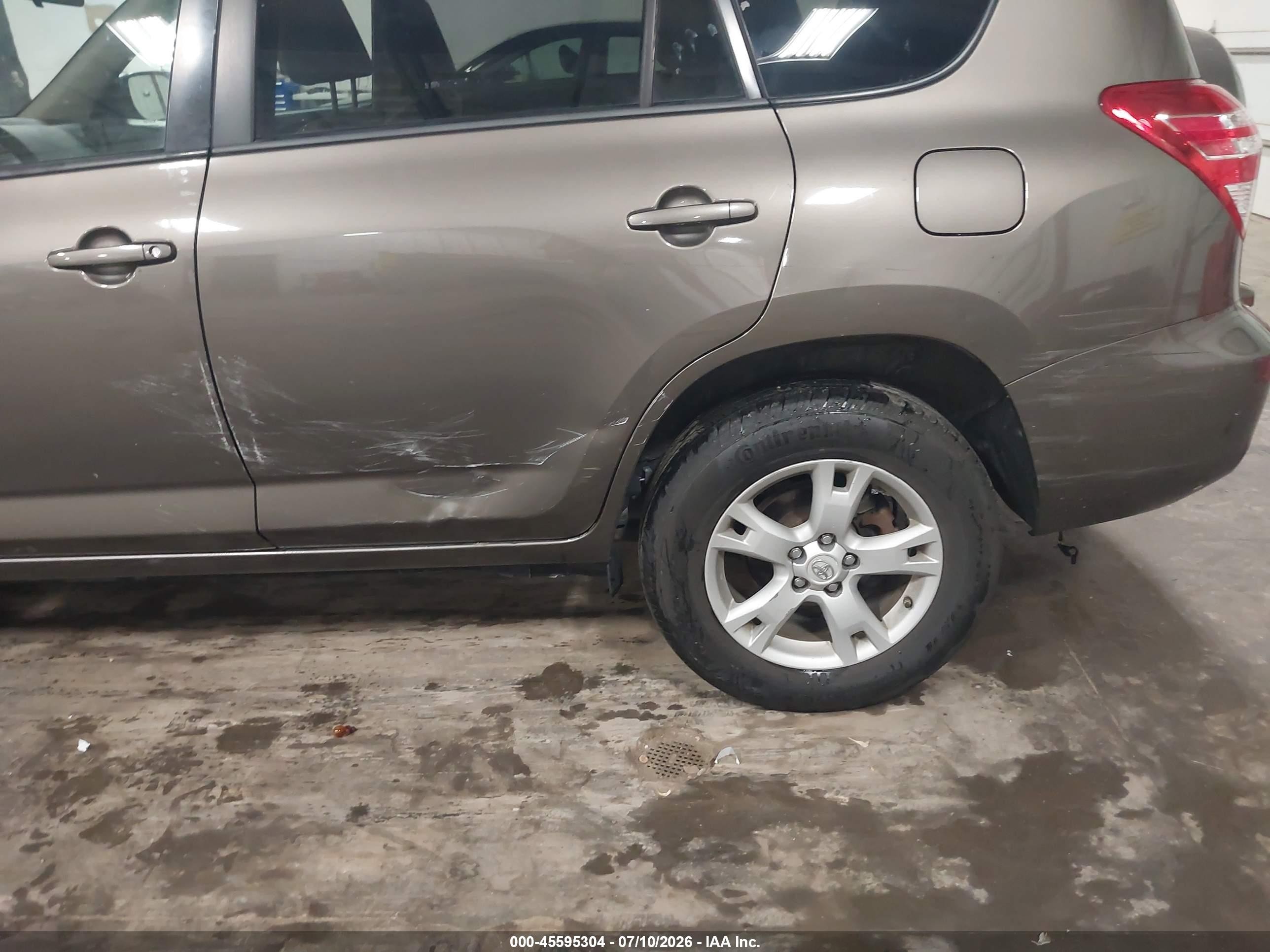 2012 Toyota Rav4   Brown vin: 2T3BF4DV1CW251050