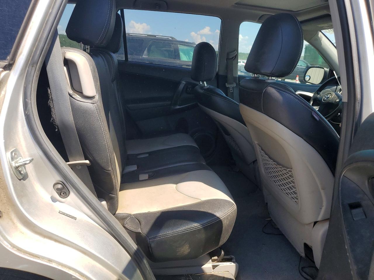 2012 Toyota Rav4 Base Silver vin: 2T3BF4DV1CW251839