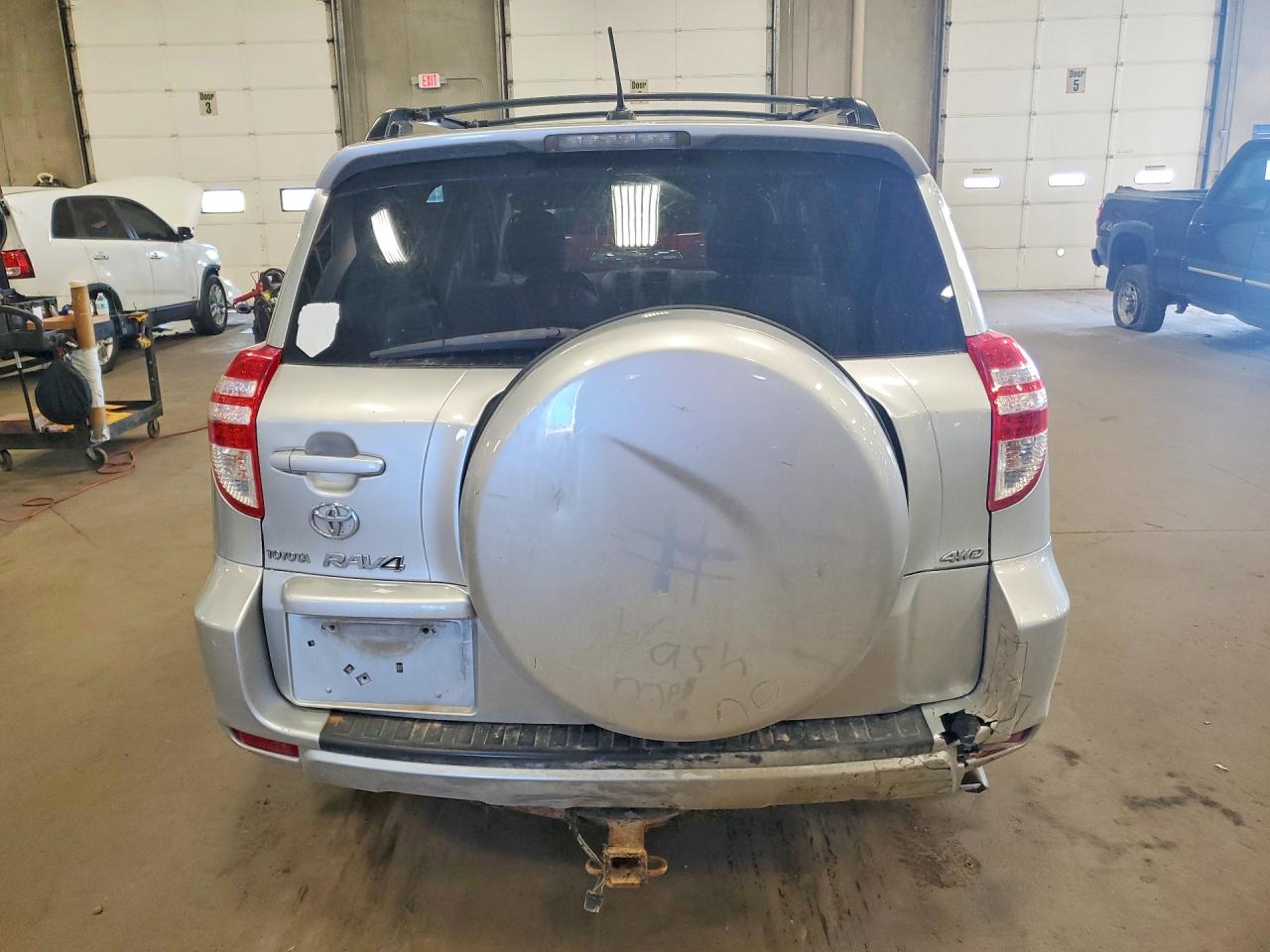 2010 Toyota Rav4 Base Silver vin: 2T3BF4DV2AW061304