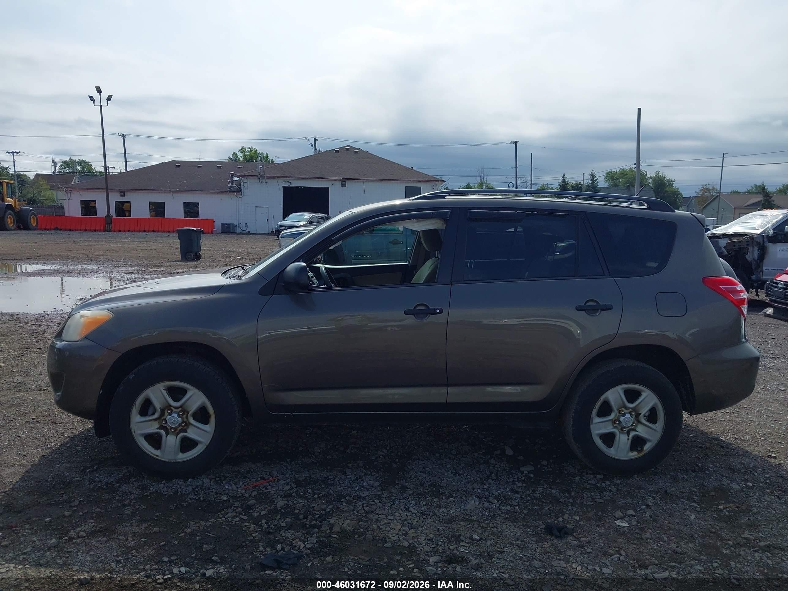 2010 Toyota Rav4   Brown vin: 2T3BF4DV2AW061478