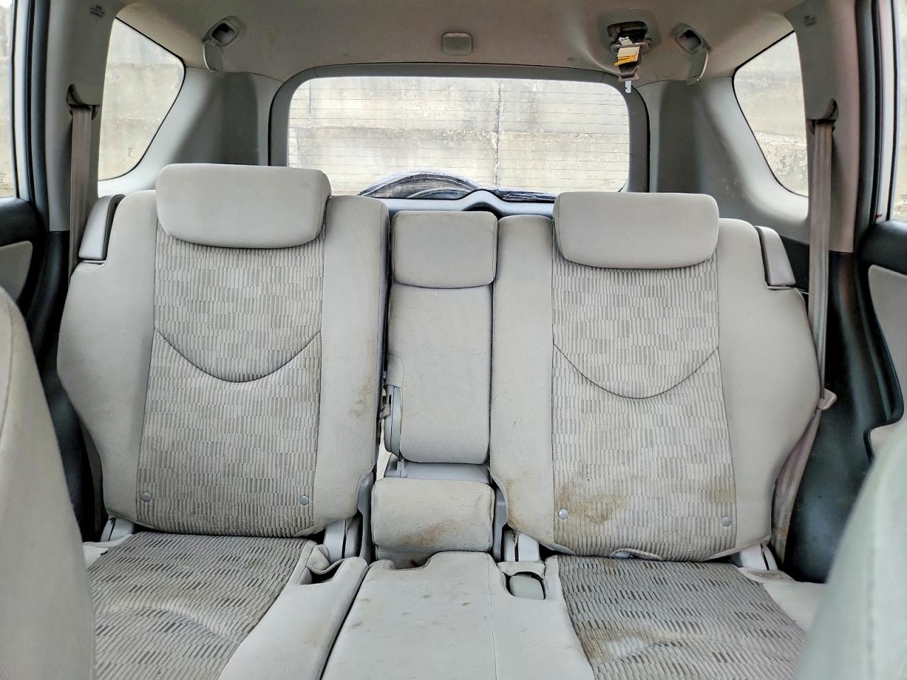 2010 Toyota Rav4 Base Silver vin: 2T3BF4DV2AW068866