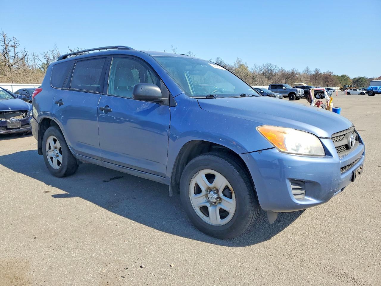 2011 Toyt Rav4 Blue vin: 2T3BF4DV2BW086530