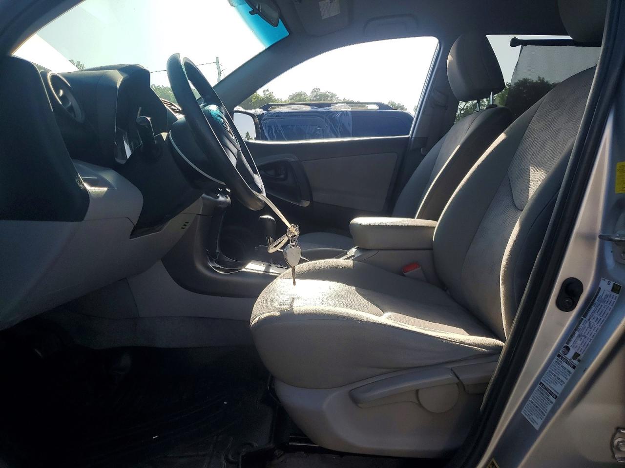 2011 Toyota Rav4 Silver vin: 2T3BF4DV2BW096054