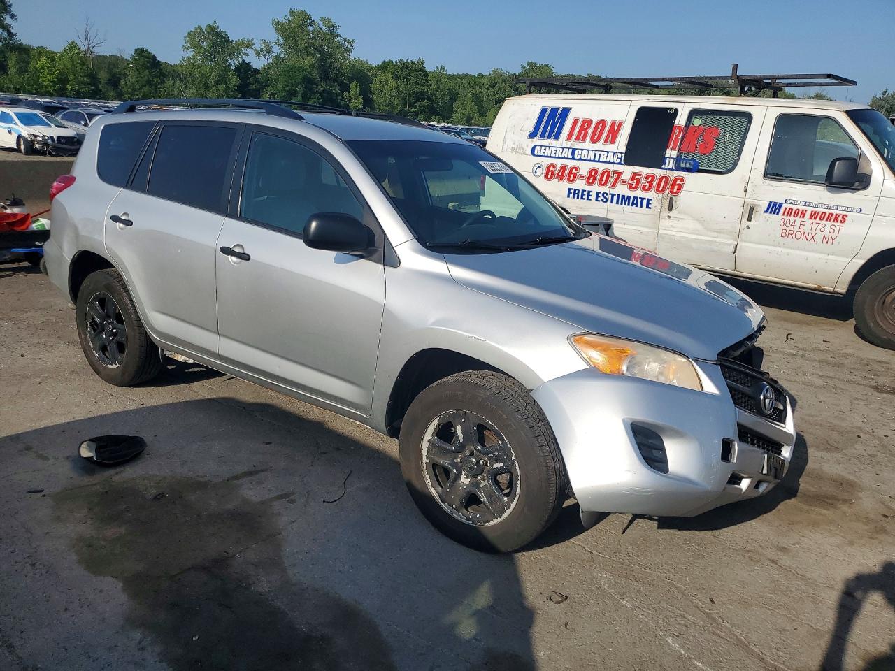 2011 Toyota Rav4 Silver vin: 2T3BF4DV2BW096054