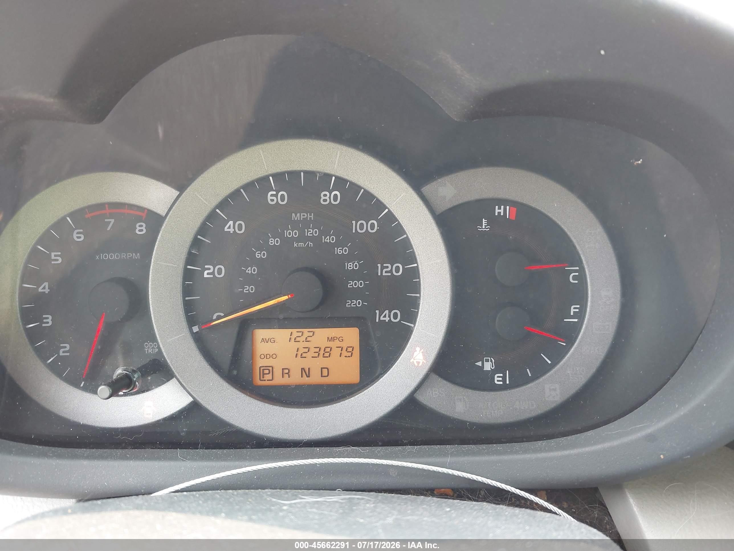 2011 Toyota Rav4   Red vin: 2T3BF4DV2BW112043