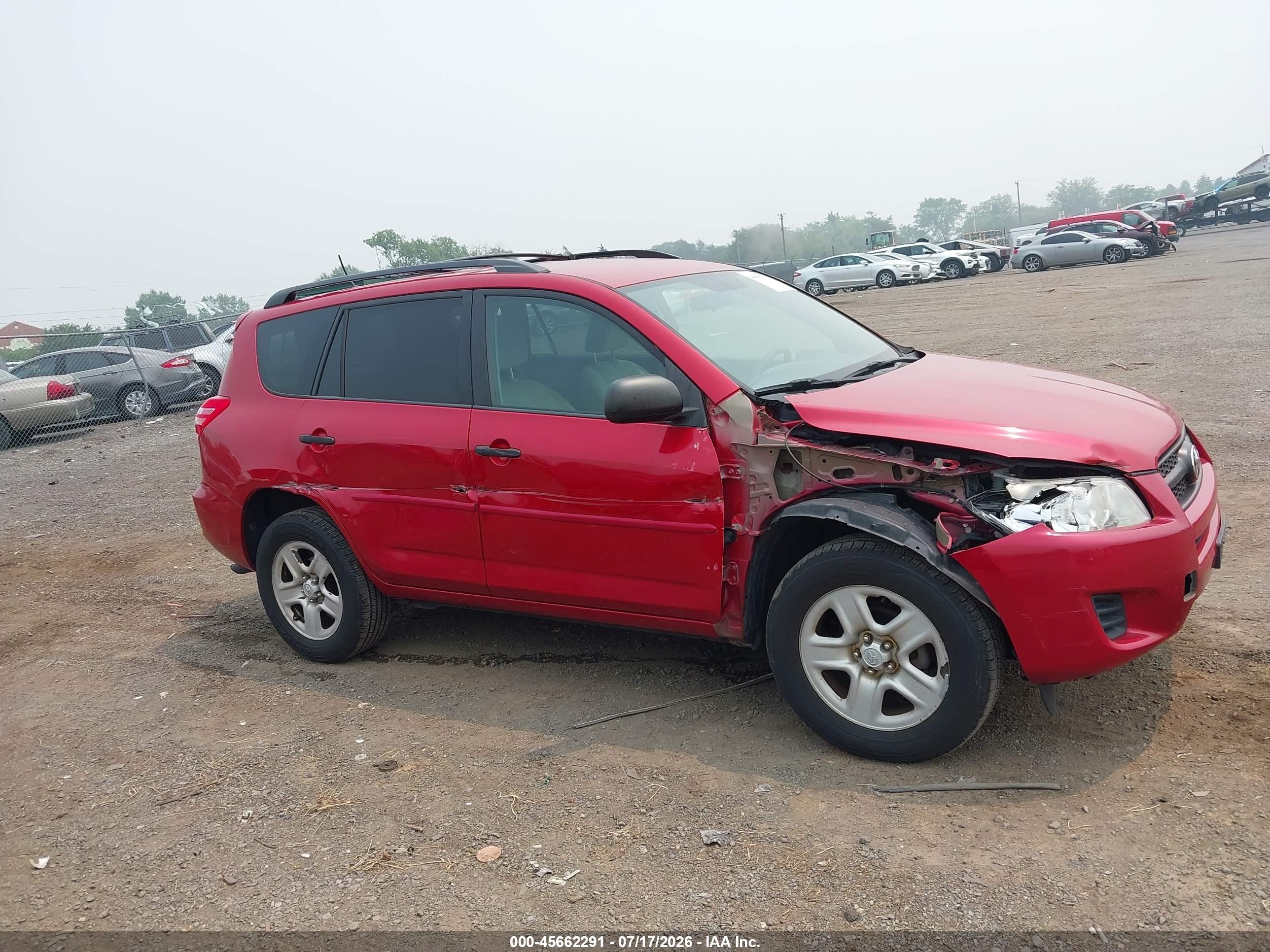 2011 Toyota Rav4   Red vin: 2T3BF4DV2BW112043