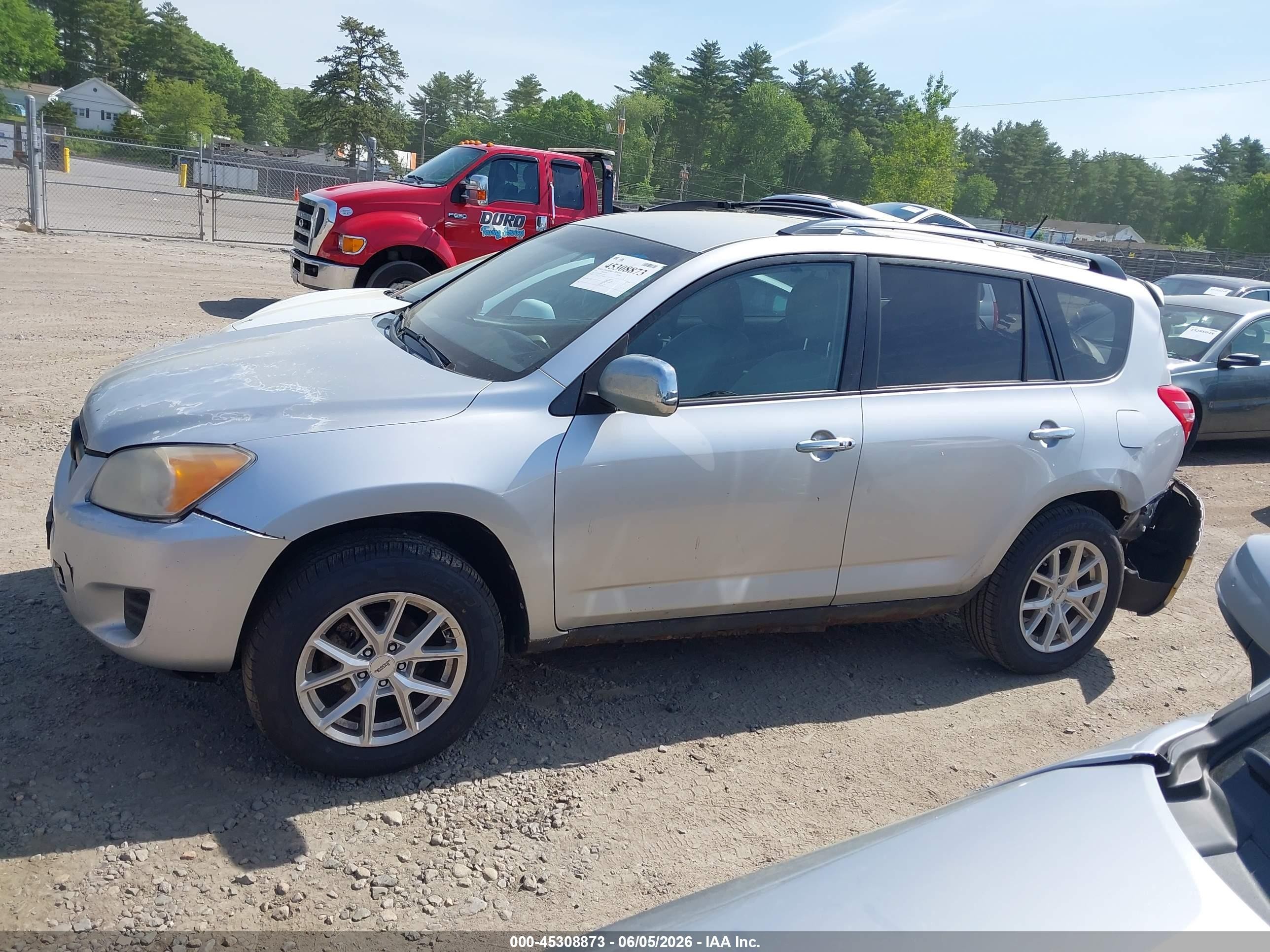 2011 Toyota Rav4 Silver vin: 2T3BF4DV2BW120238