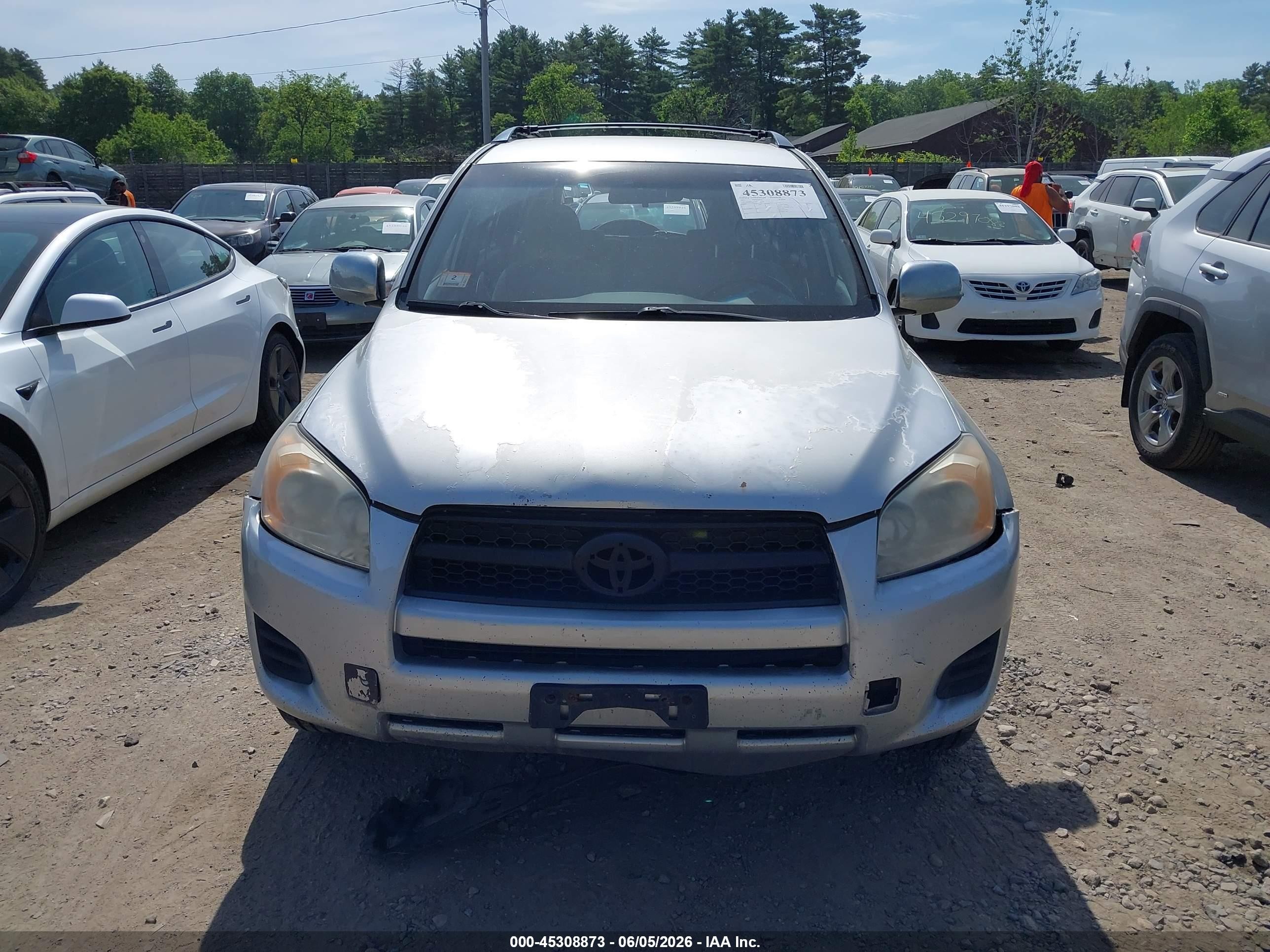 2011 Toyota Rav4 Silver vin: 2T3BF4DV2BW120238