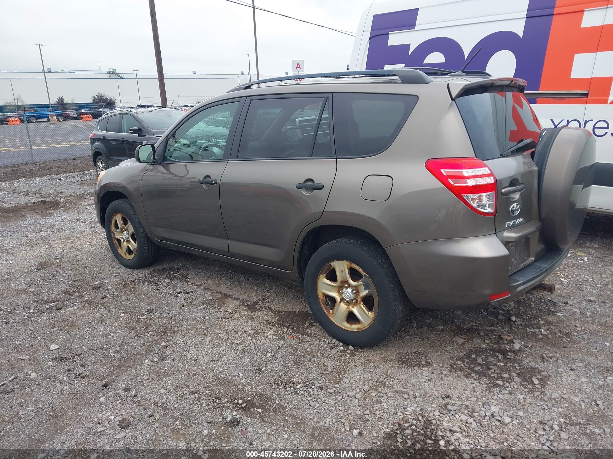 2011 Toyota Rav4   Brown vin: 2T3BF4DV2BW133961