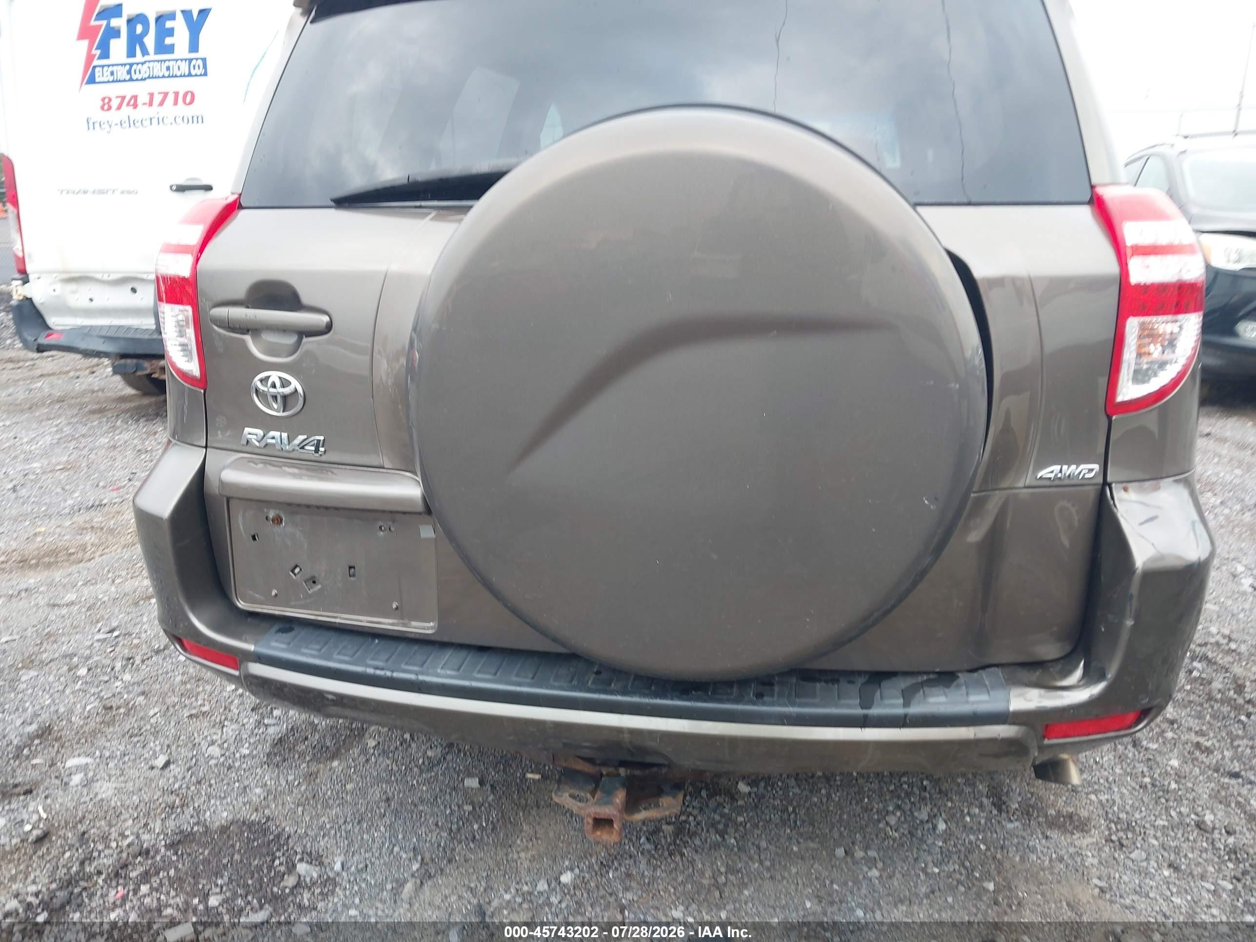 2011 Toyota Rav4   Brown vin: 2T3BF4DV2BW133961