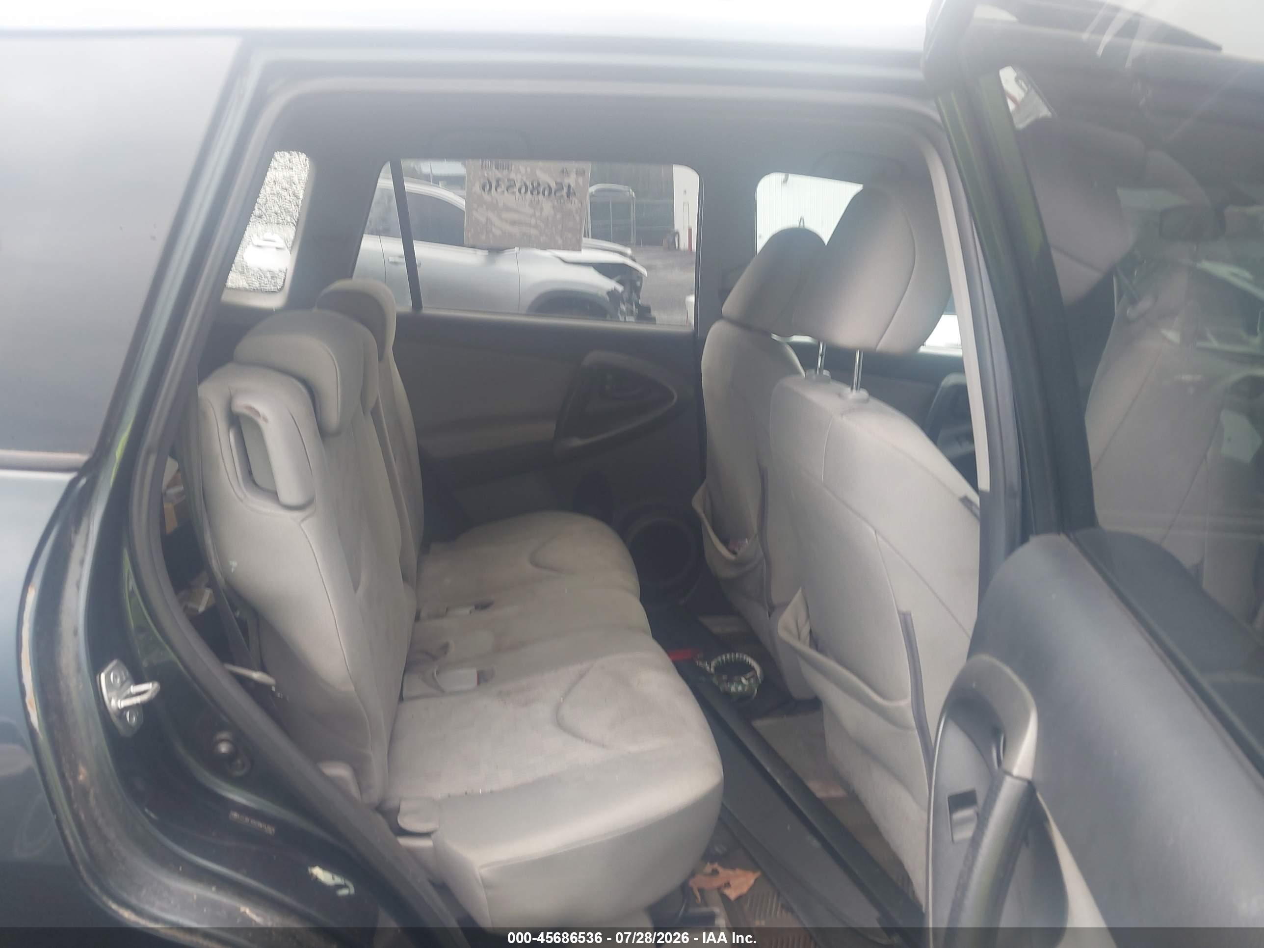 2011 Toyota Rav4   Green vin: 2T3BF4DV2BW141929