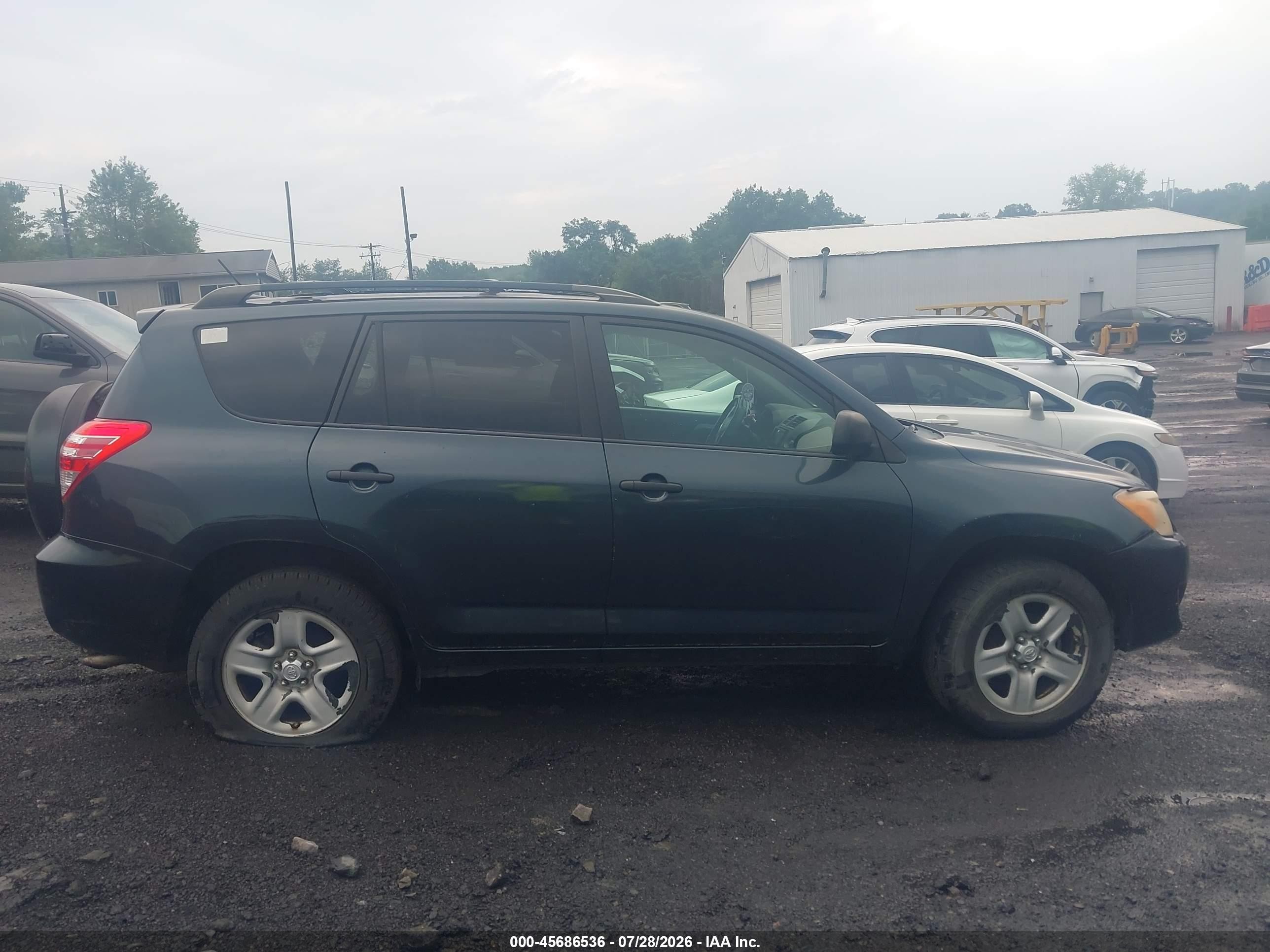 2011 Toyota Rav4   Green vin: 2T3BF4DV2BW141929