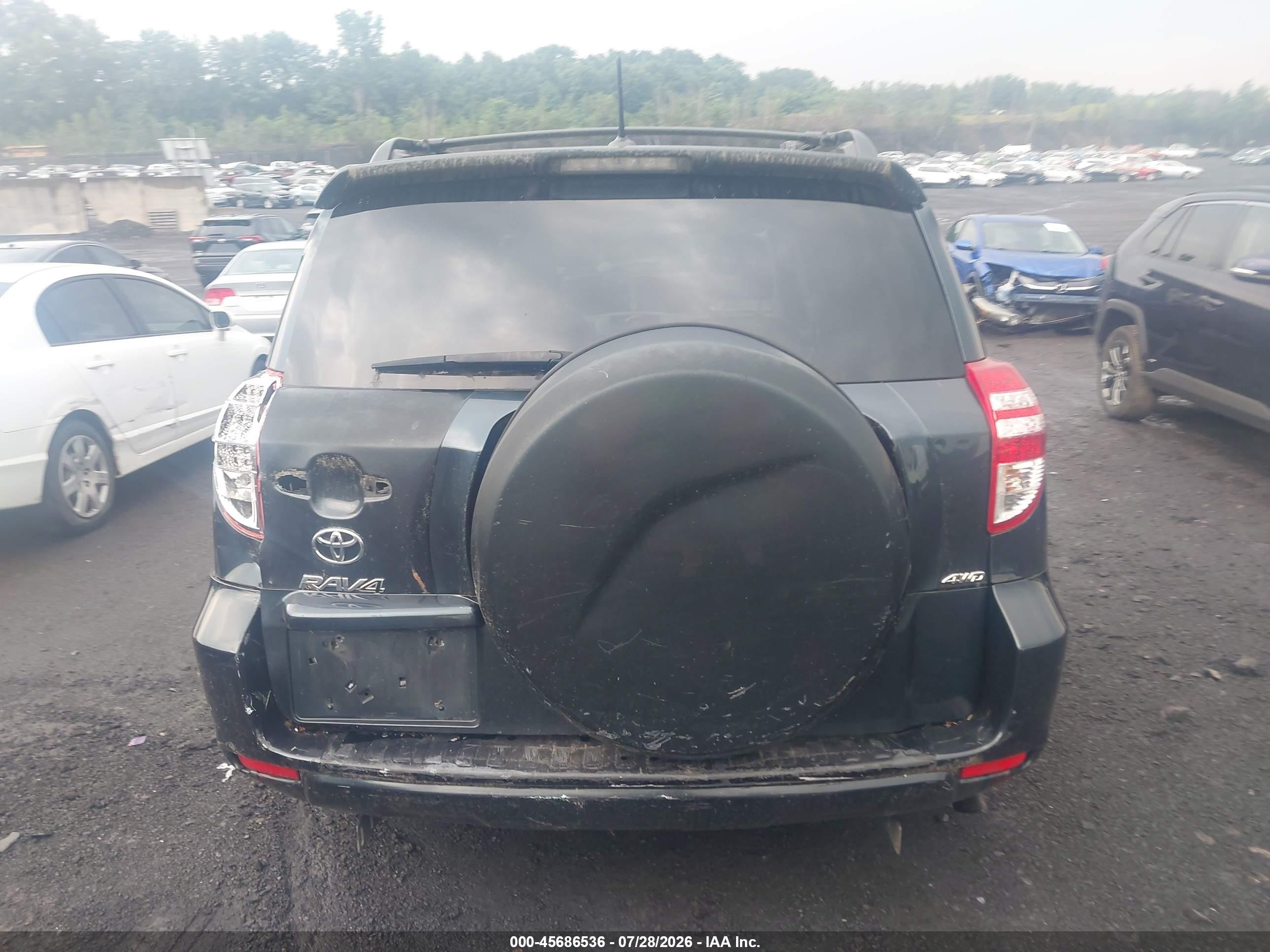 2011 Toyota Rav4   Green vin: 2T3BF4DV2BW141929