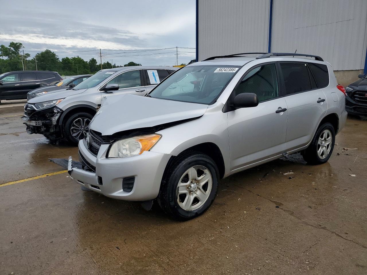 2011 Toyota Rav4 Base Silver vin: 2T3BF4DV2BW149903