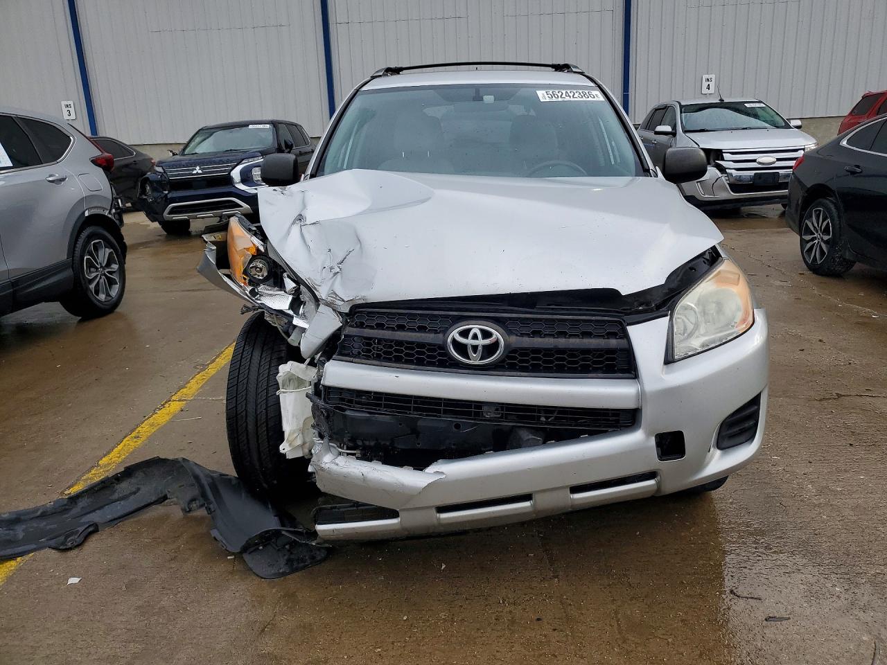 2011 Toyota Rav4 Base Silver vin: 2T3BF4DV2BW149903