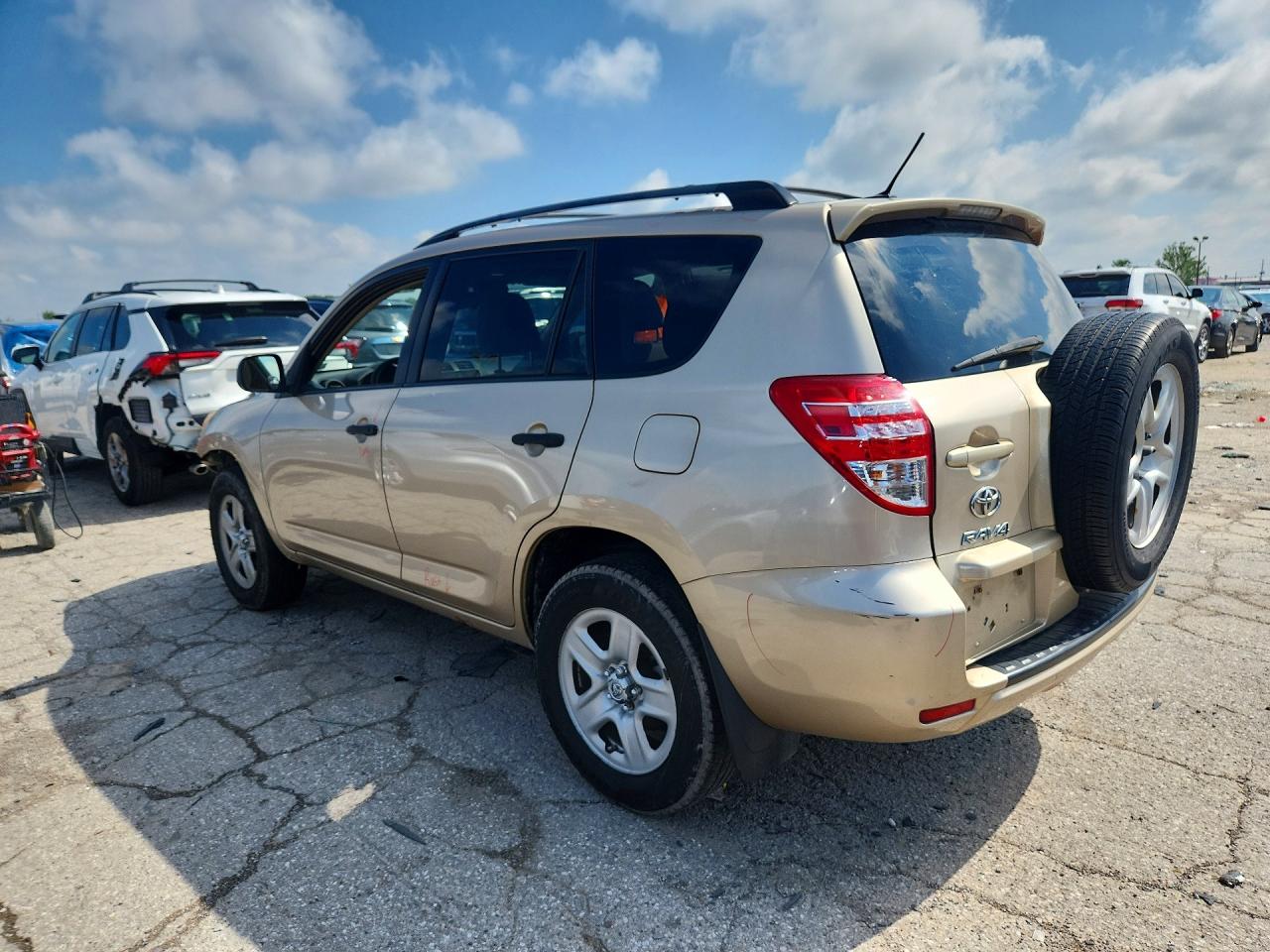 2011 Toyota Rav4 Base Серебряный vin: 2T3BF4DV2BW161890