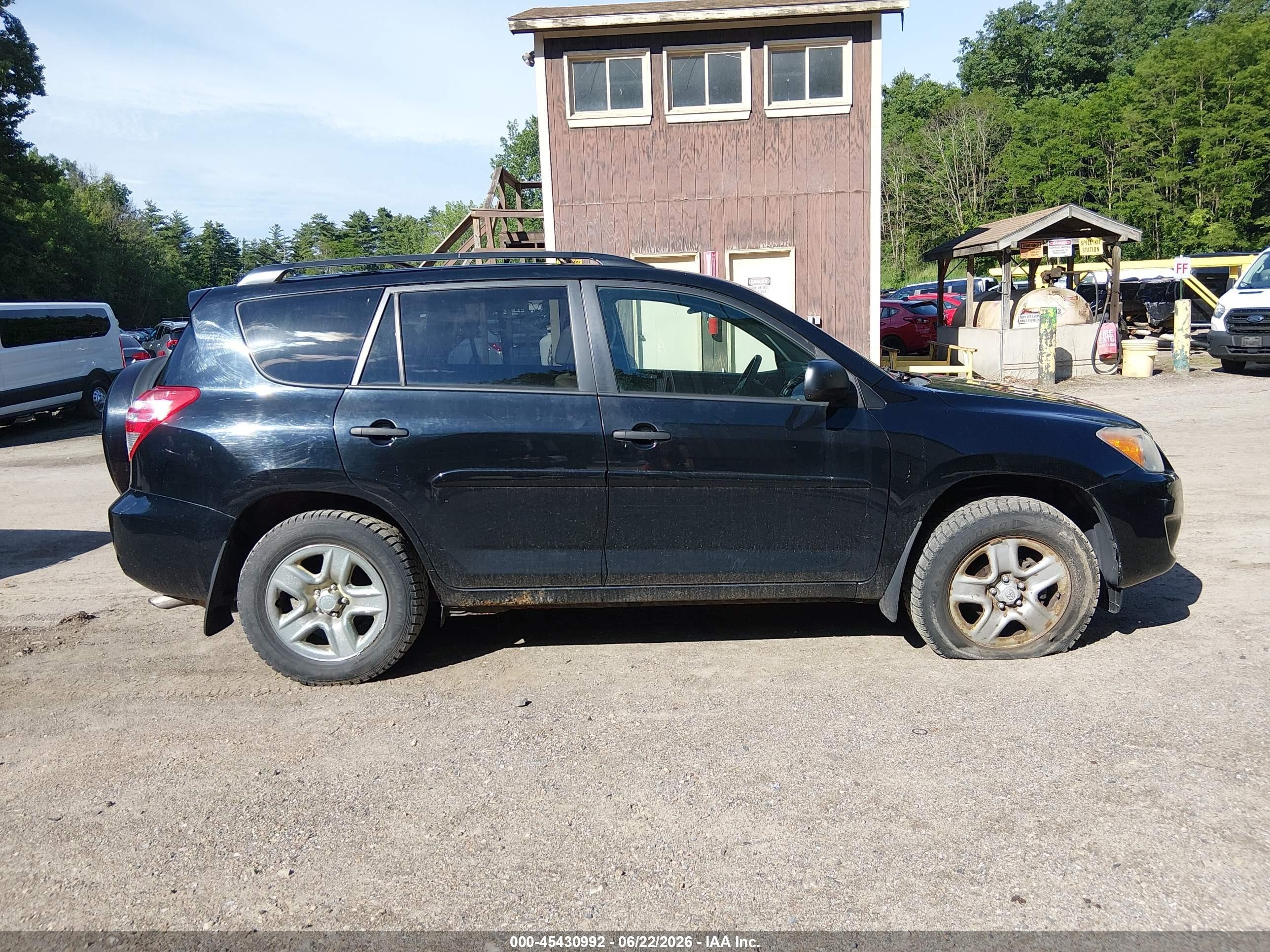 2011 Toyota Rav4   Black vin: 2T3BF4DV2BW164112