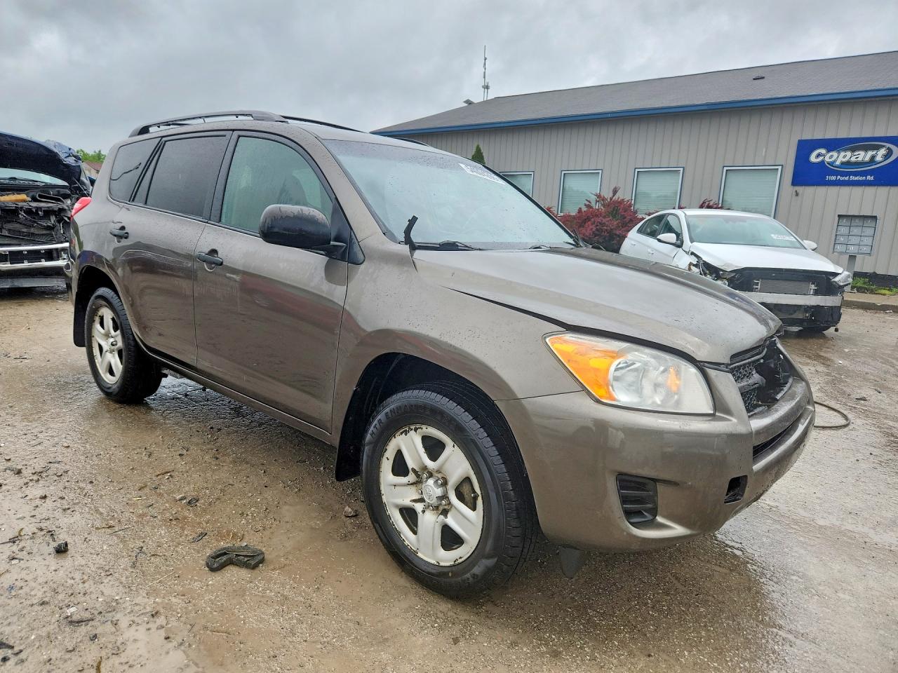 2011 Toyota Rav4 Base Beige vin: 2T3BF4DV2BW165082